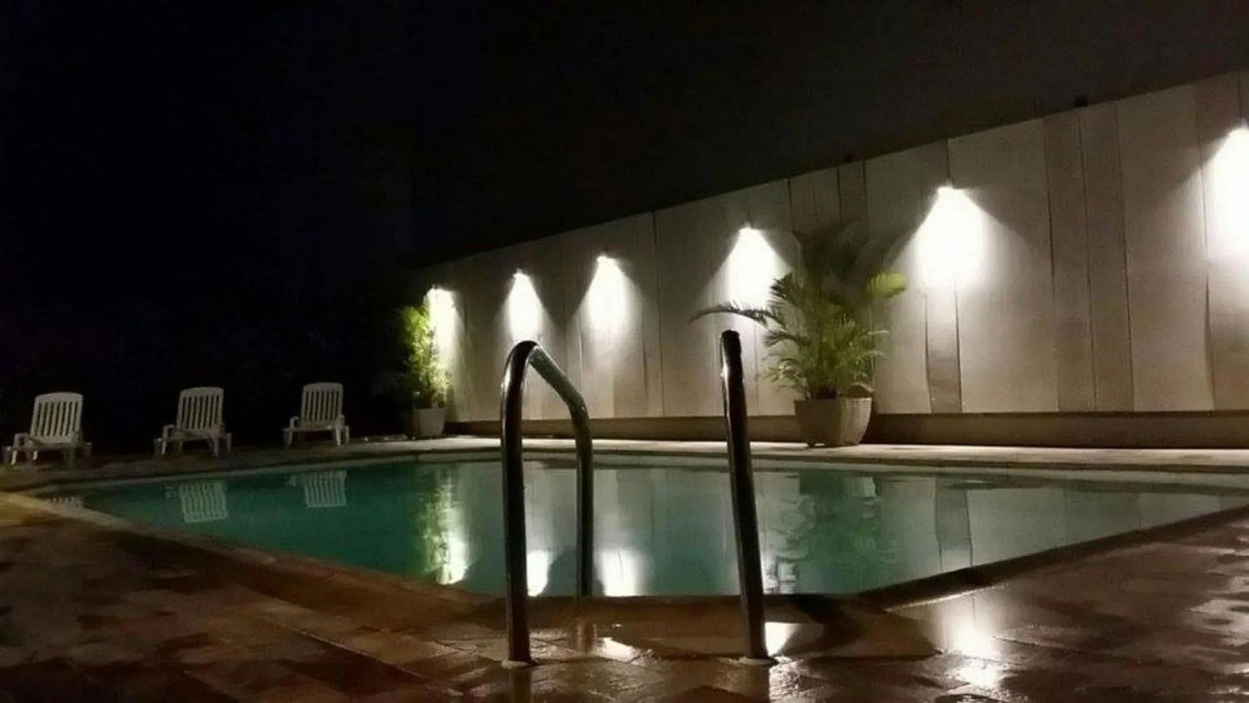 Perto da praia c/ Piscina!