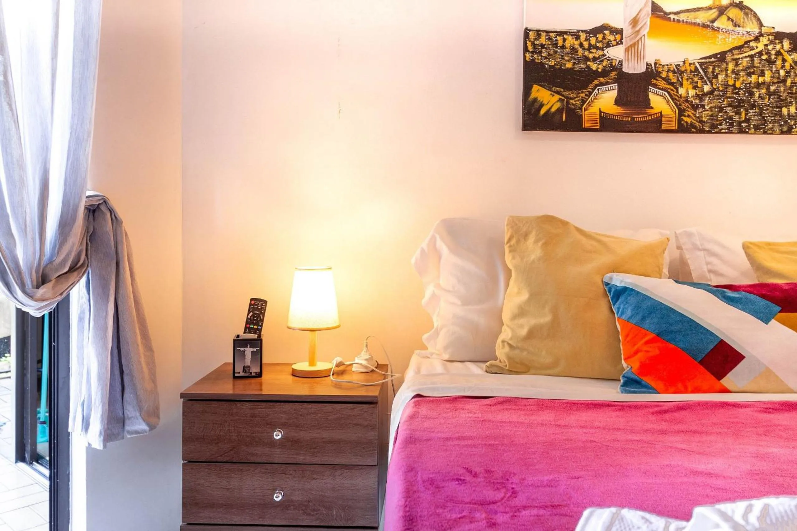 Bed in Perto da praia c/ Piscina!