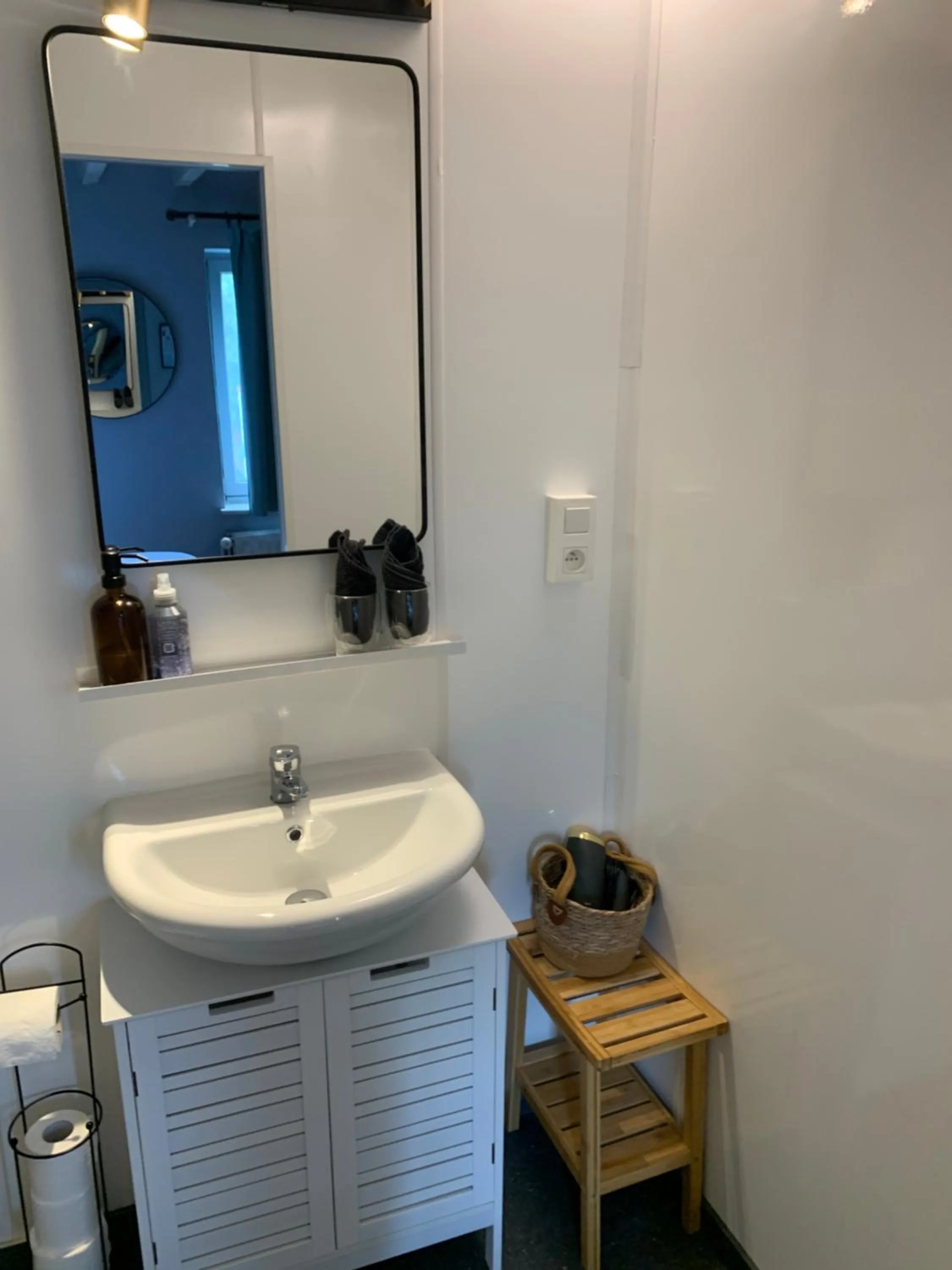 Hotel Entree - Canal View Bruges