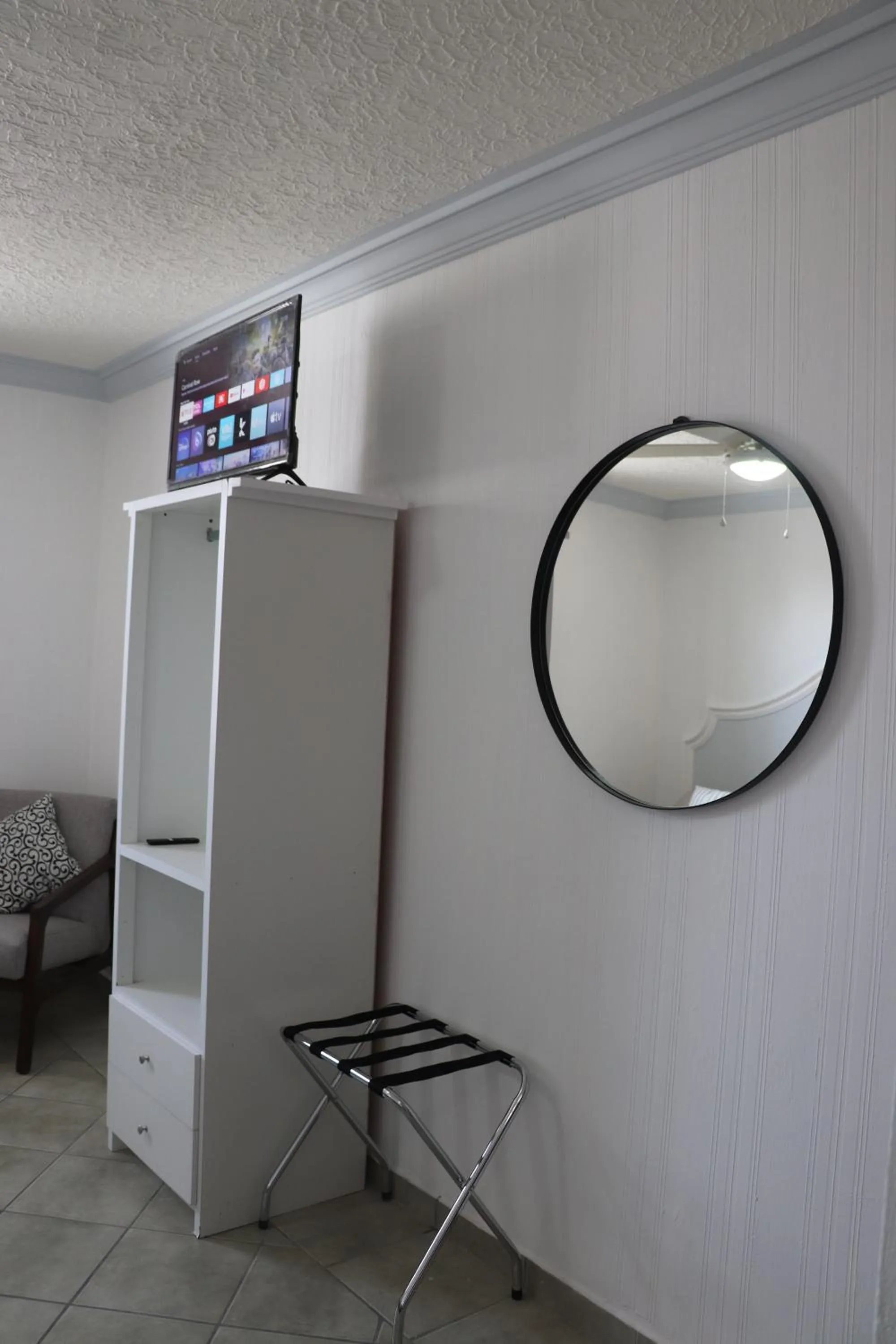 TV and multimedia in Hotel Plaza San Juan