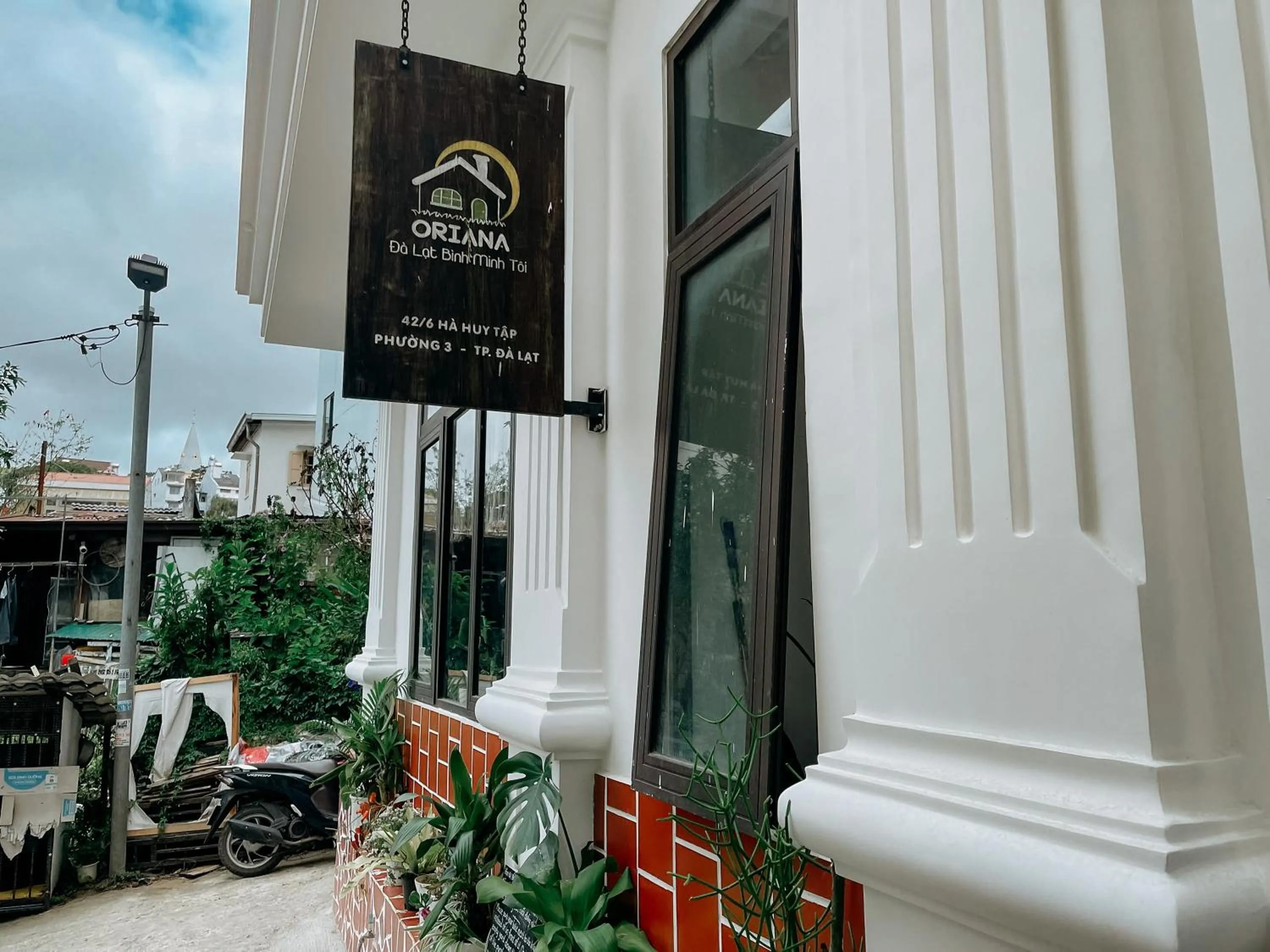 Property building in Oriana Dalat