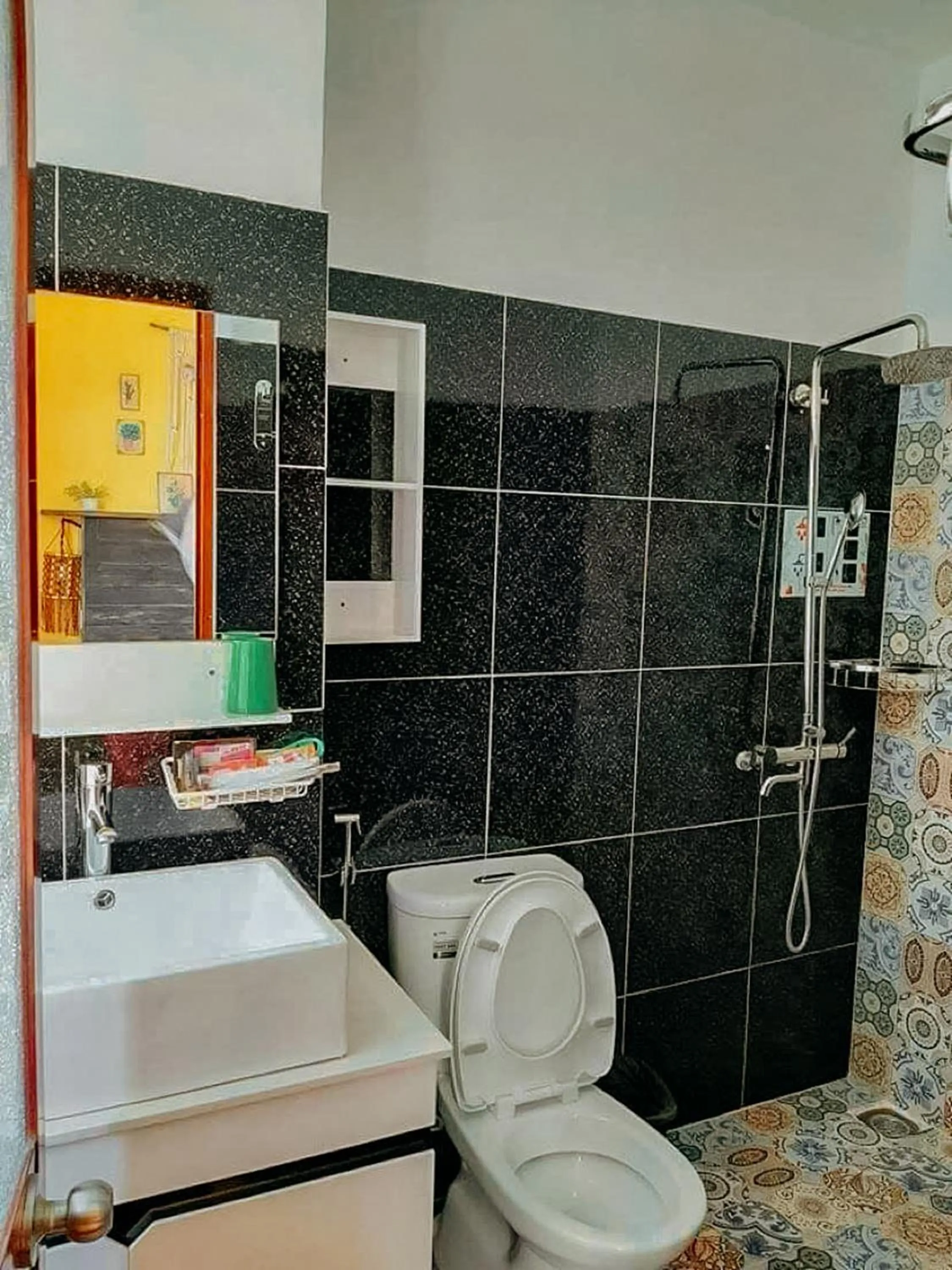 Bathroom in Oriana Dalat