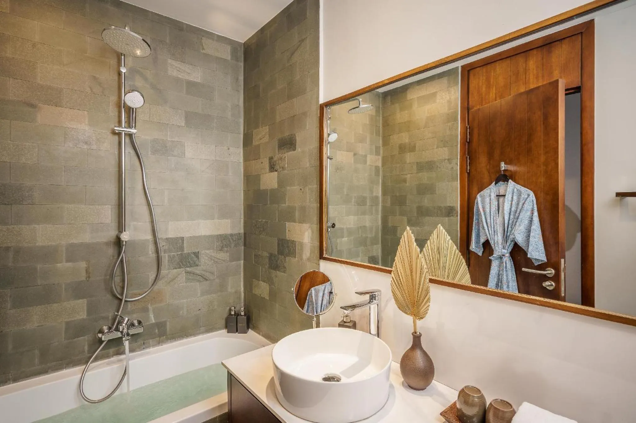 Shower in TUI BLUE Angkor Grace Wellness Resort