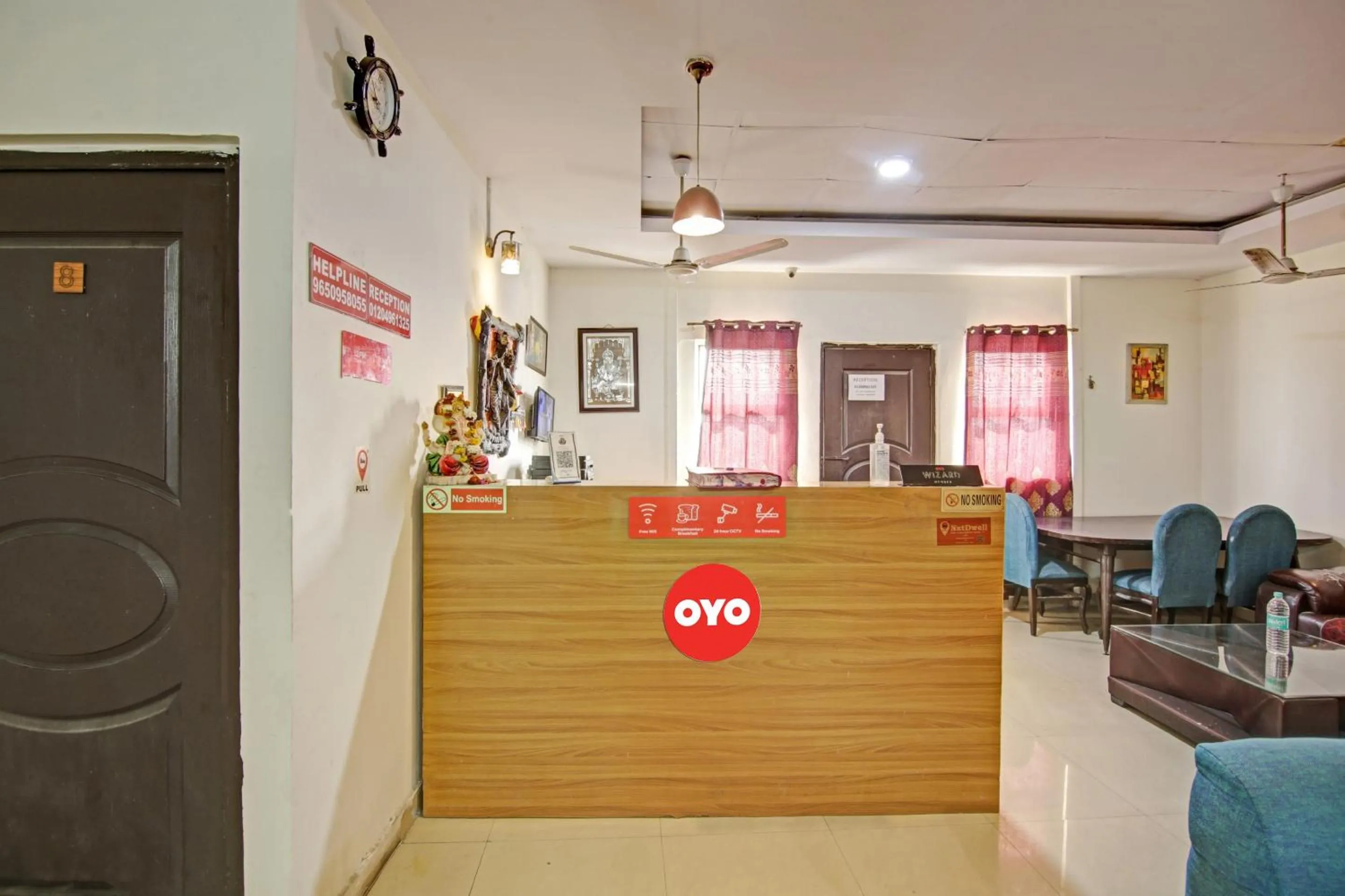 Lobby or reception in Hotel O Glorious Stayz