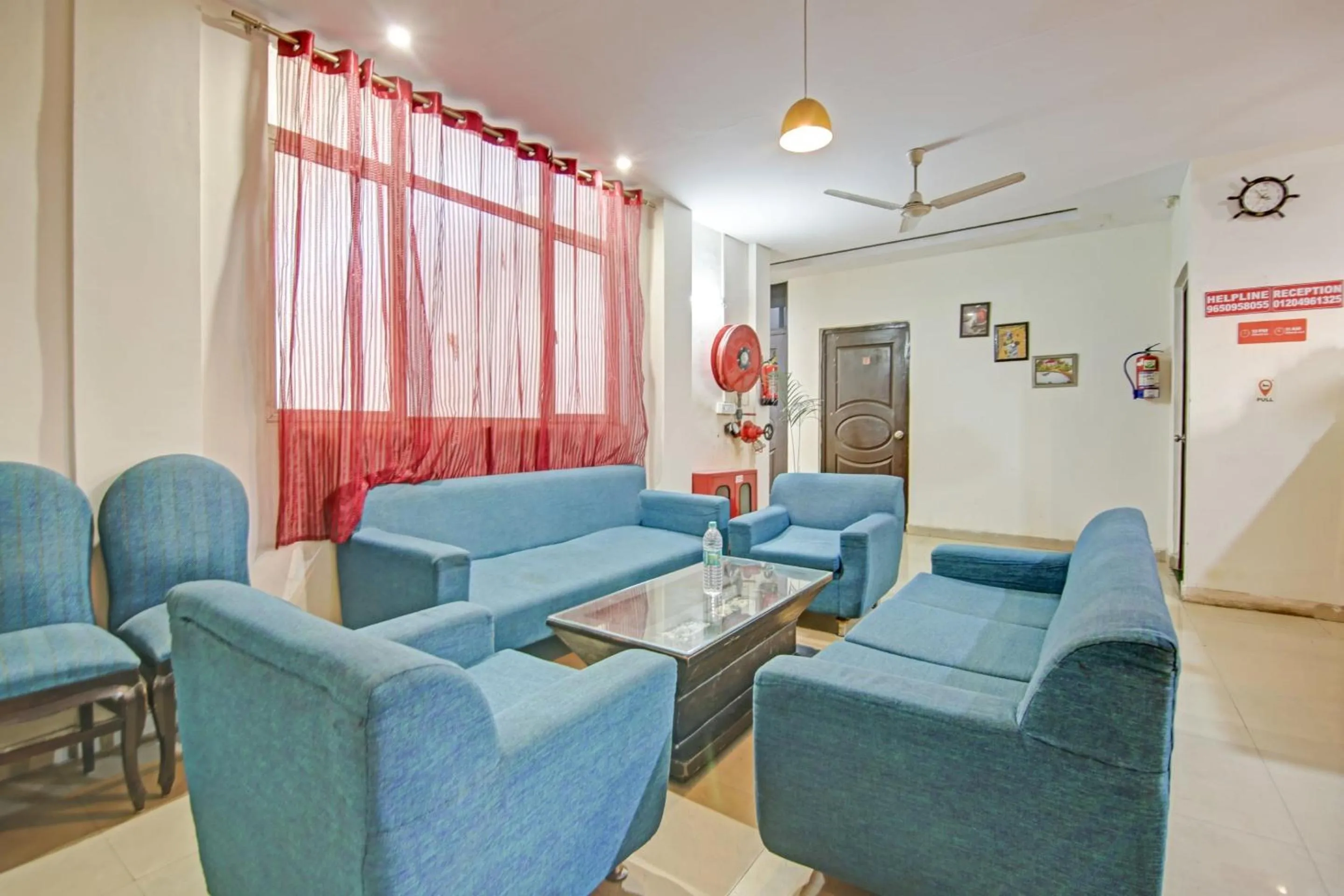 Lobby or reception in Hotel O Glorious Stayz