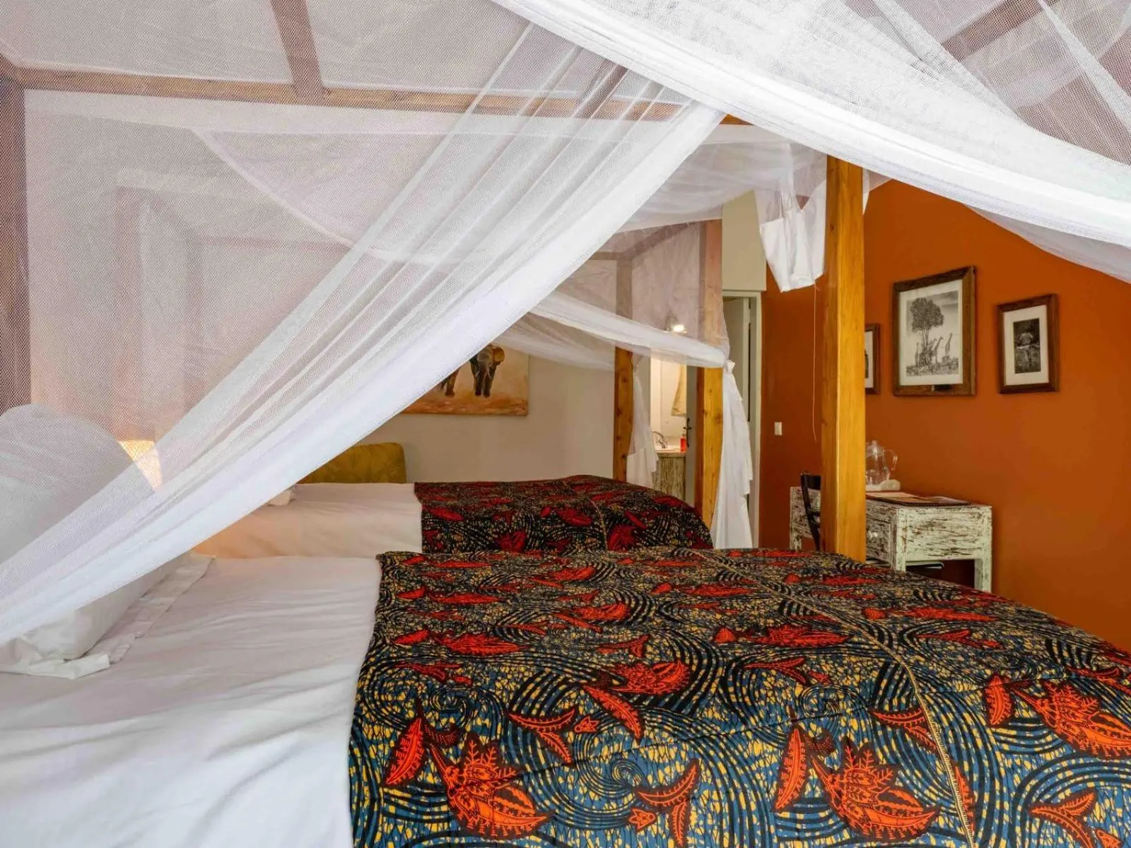 Bed in Mount Meru Game Lodge