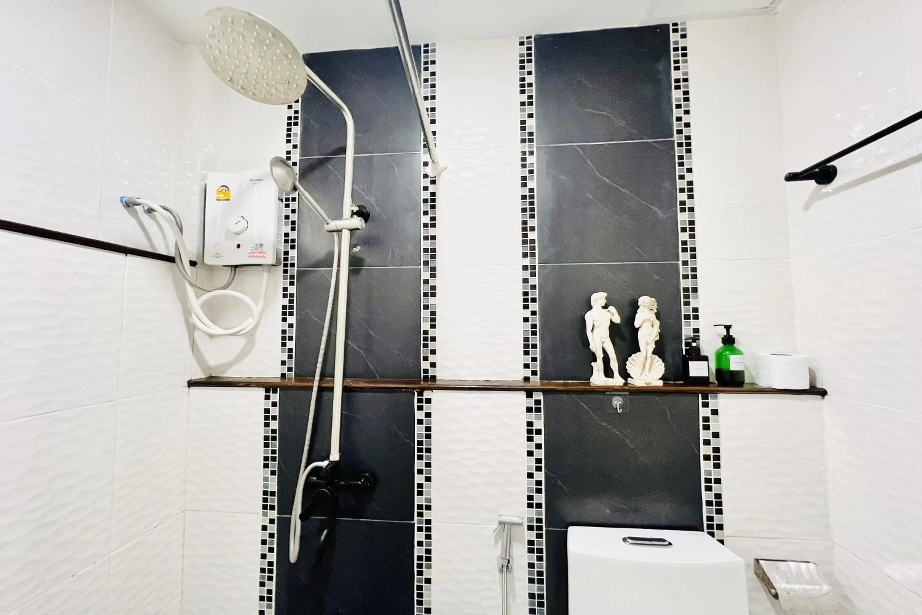 Bathroom in Bann Kam B&B