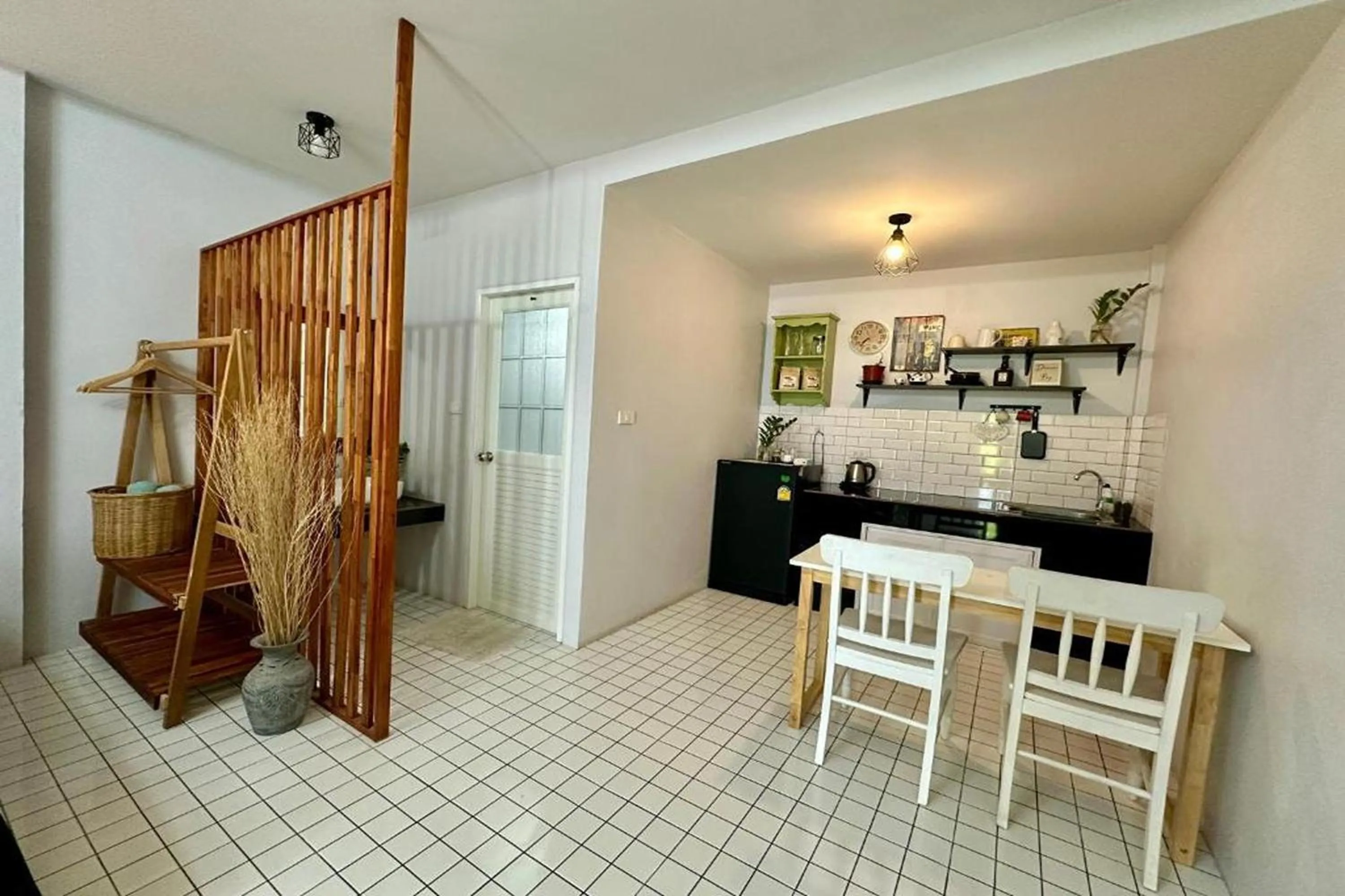 Dining area in Bann Kam B&B