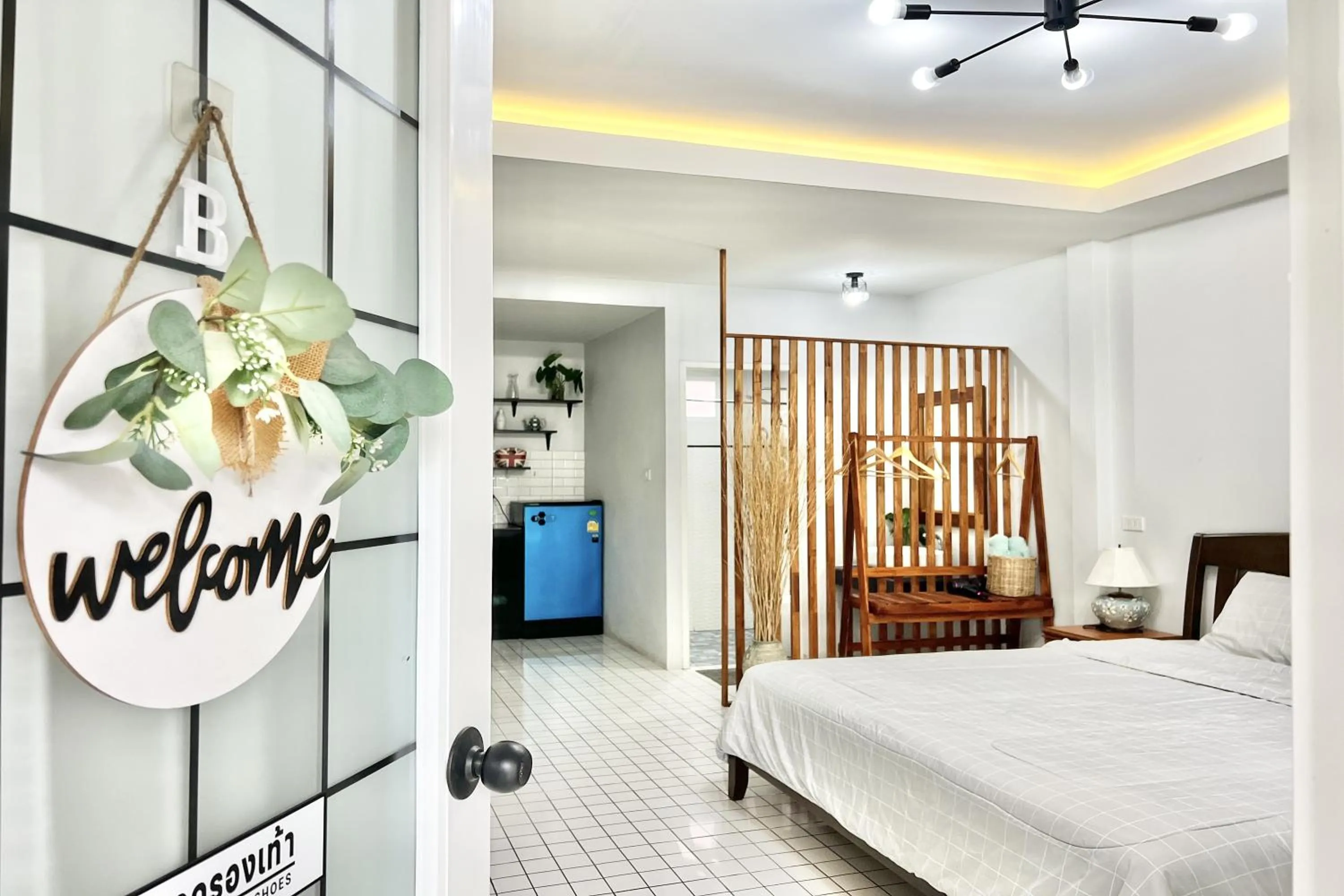 Photo of the whole room, Bed in Bann Kam B&B