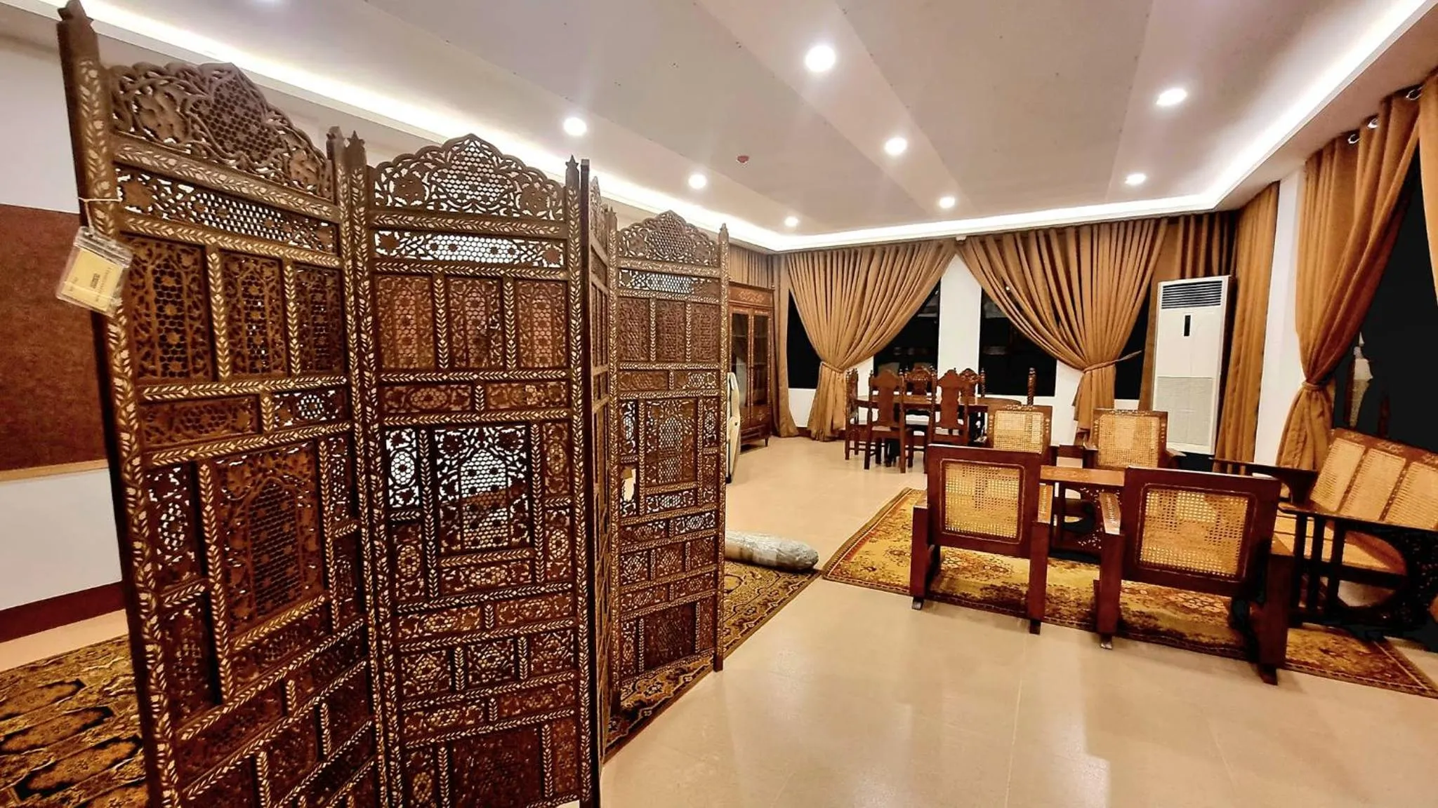 Communal lounge/ TV room in Residencia Orlina