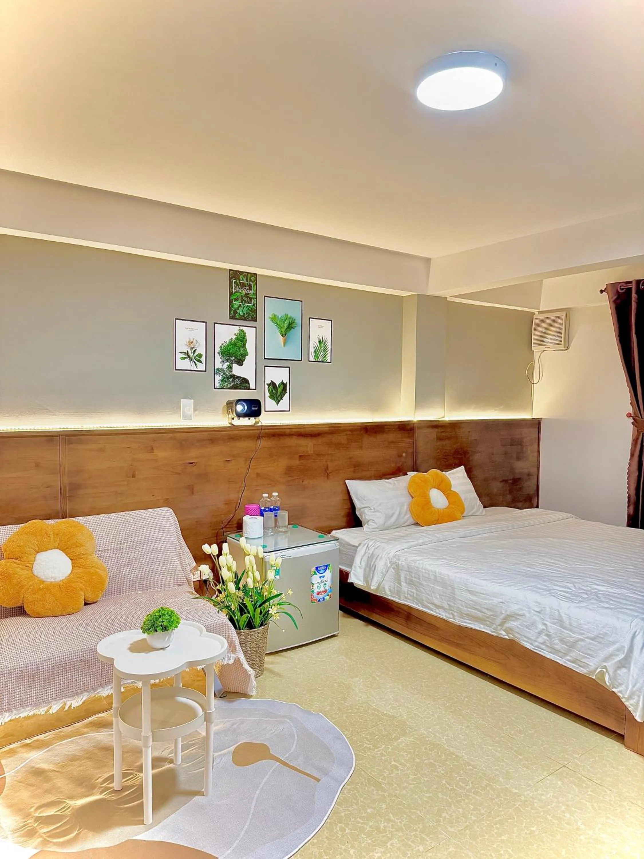 Bed in Quang Minh Dalat Hotel