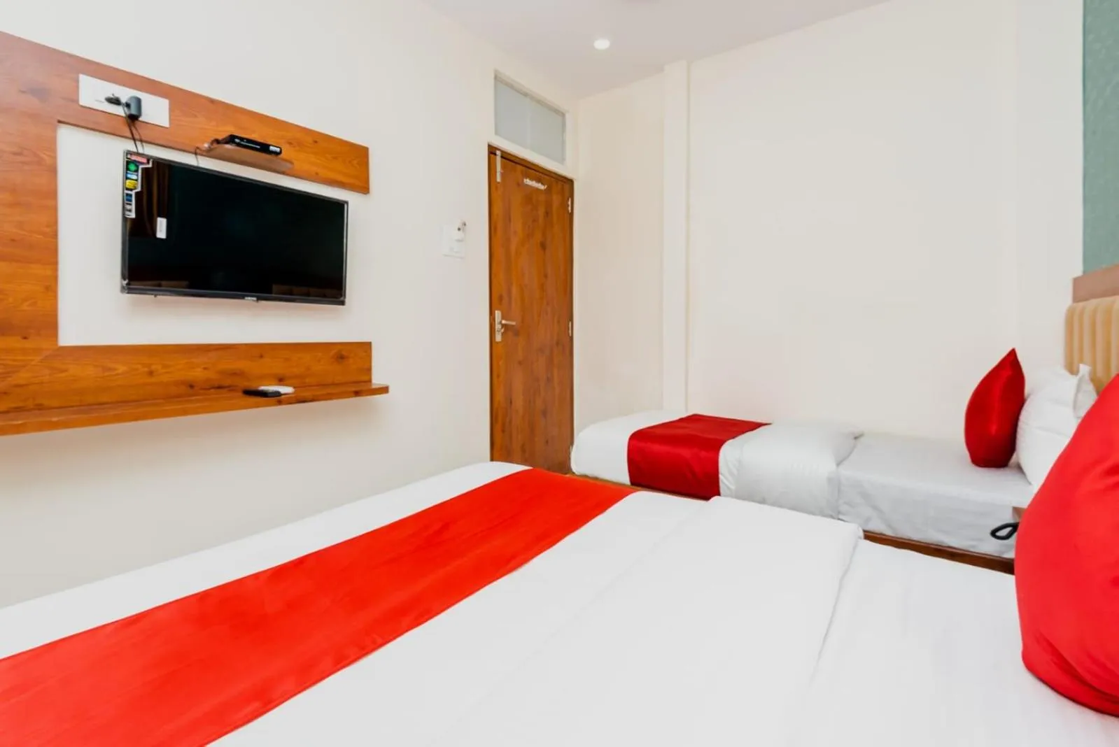 Bed in Hotel Purple Orchid