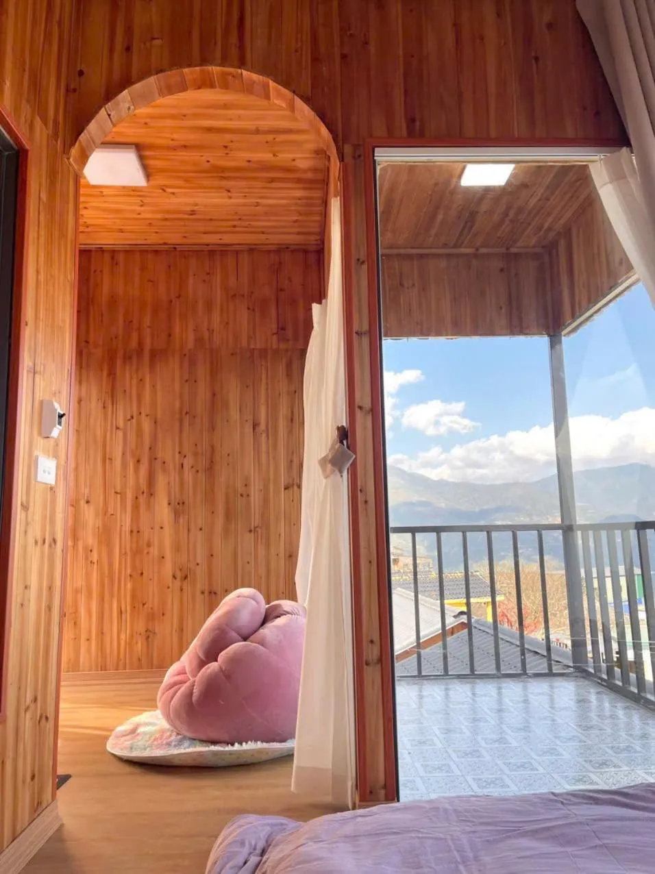 View (from property/room), Bed in May Home Tà Xùa