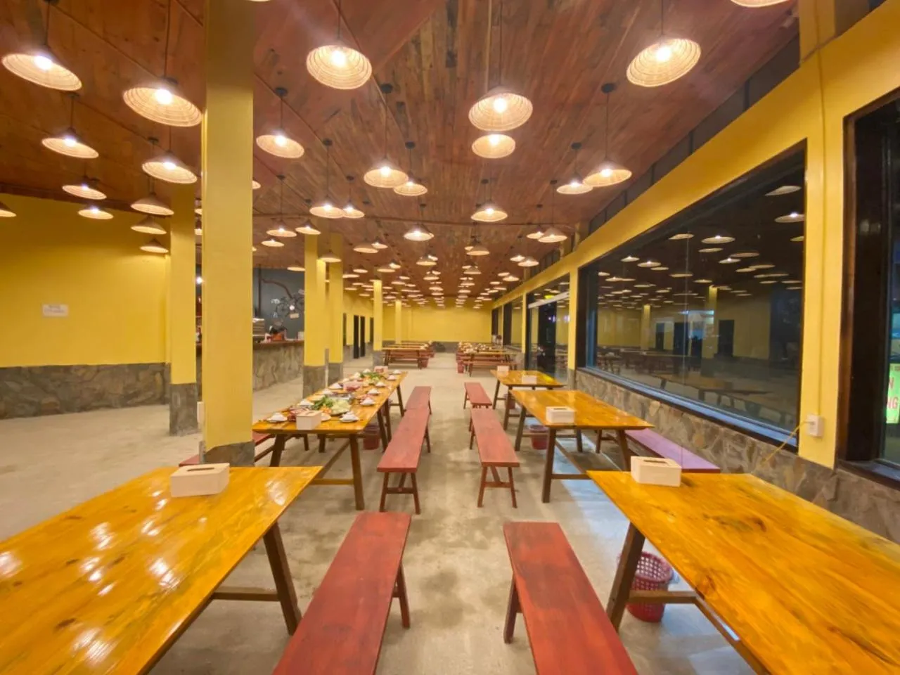 Restaurant/places to eat in May Home Tà Xùa