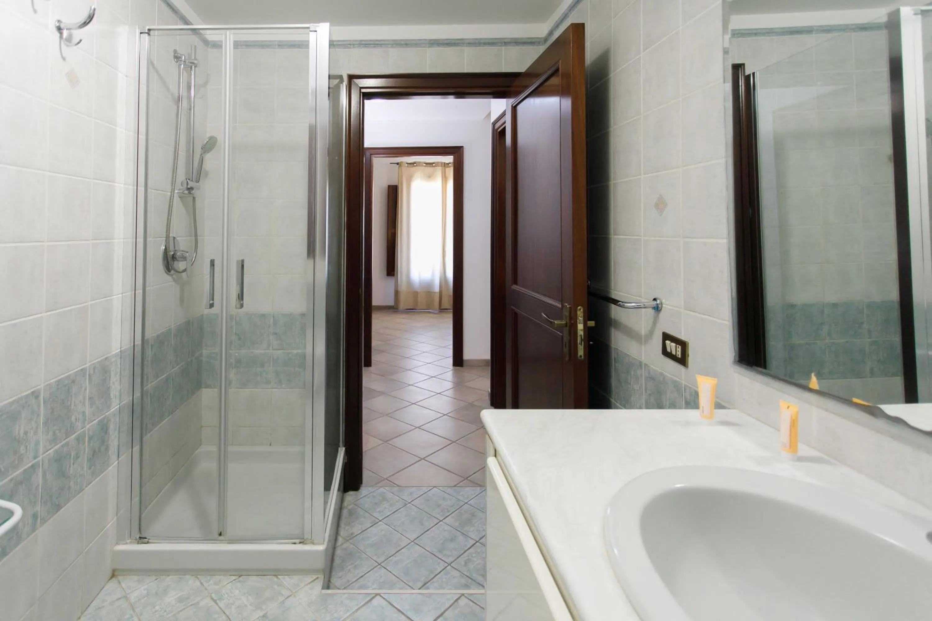 Bathroom in SanVitoTour- Residence Il Baglio