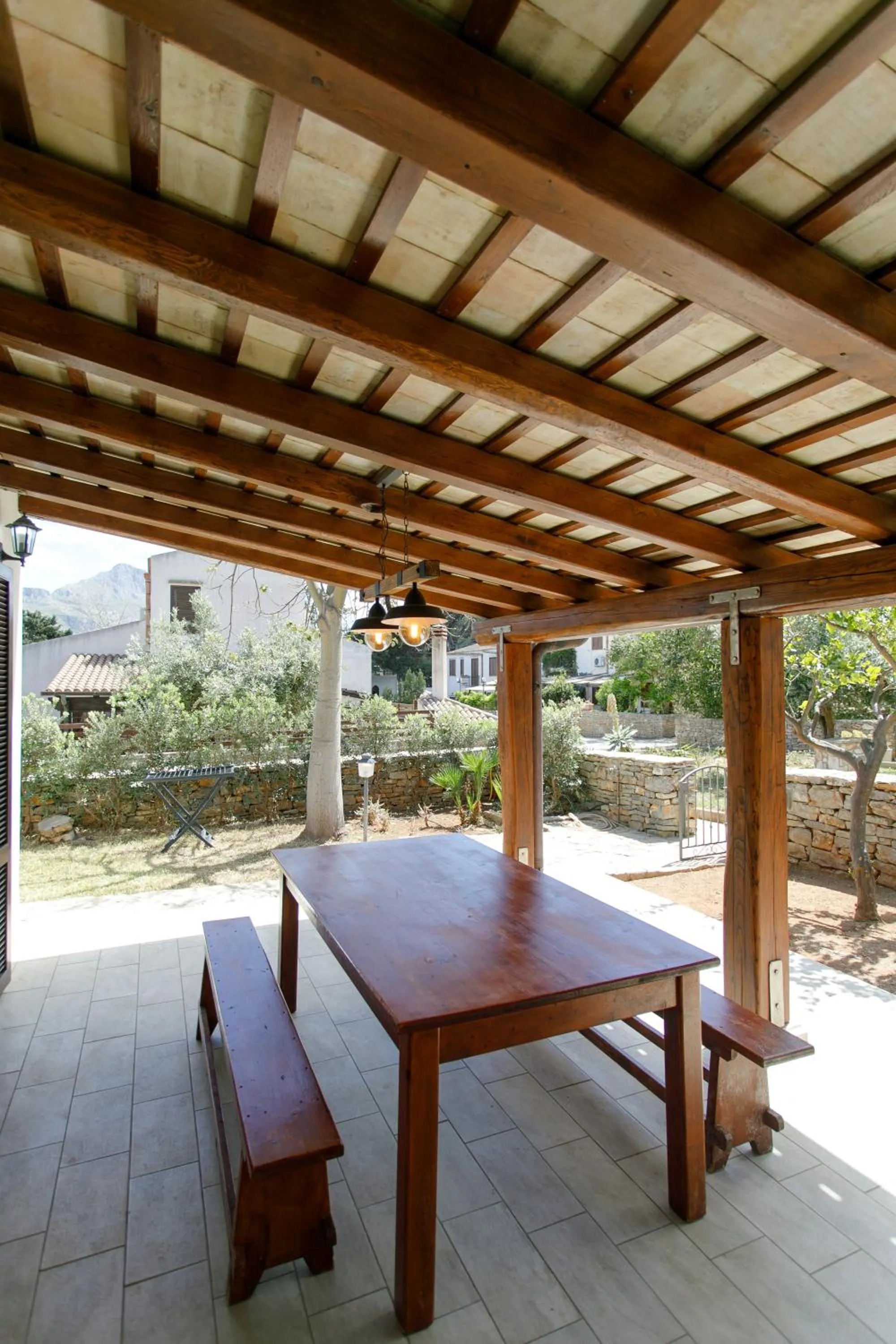 Patio in SanVitoTour- Residence Il Baglio