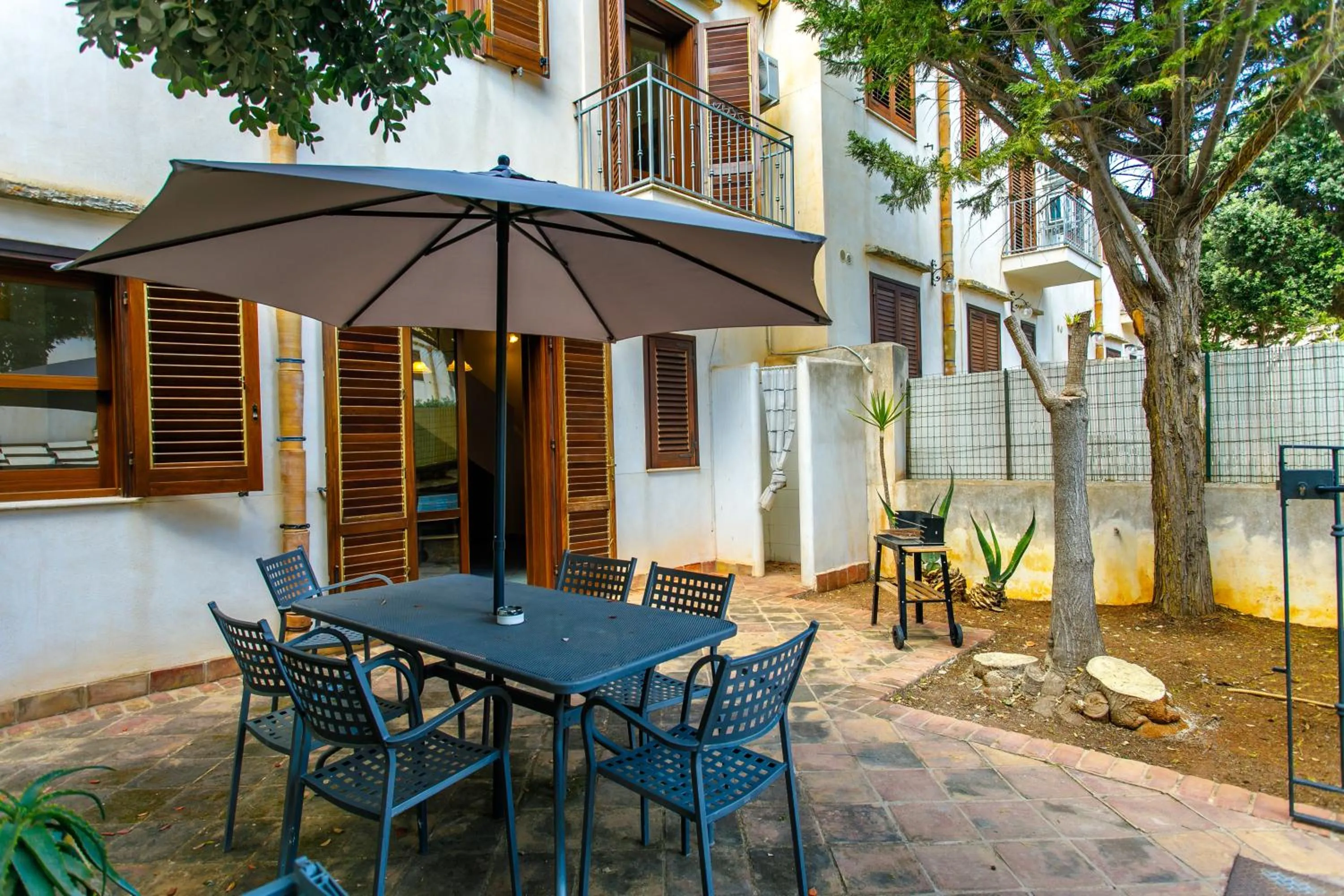 Garden in SanVitoTour- Residence Il Baglio