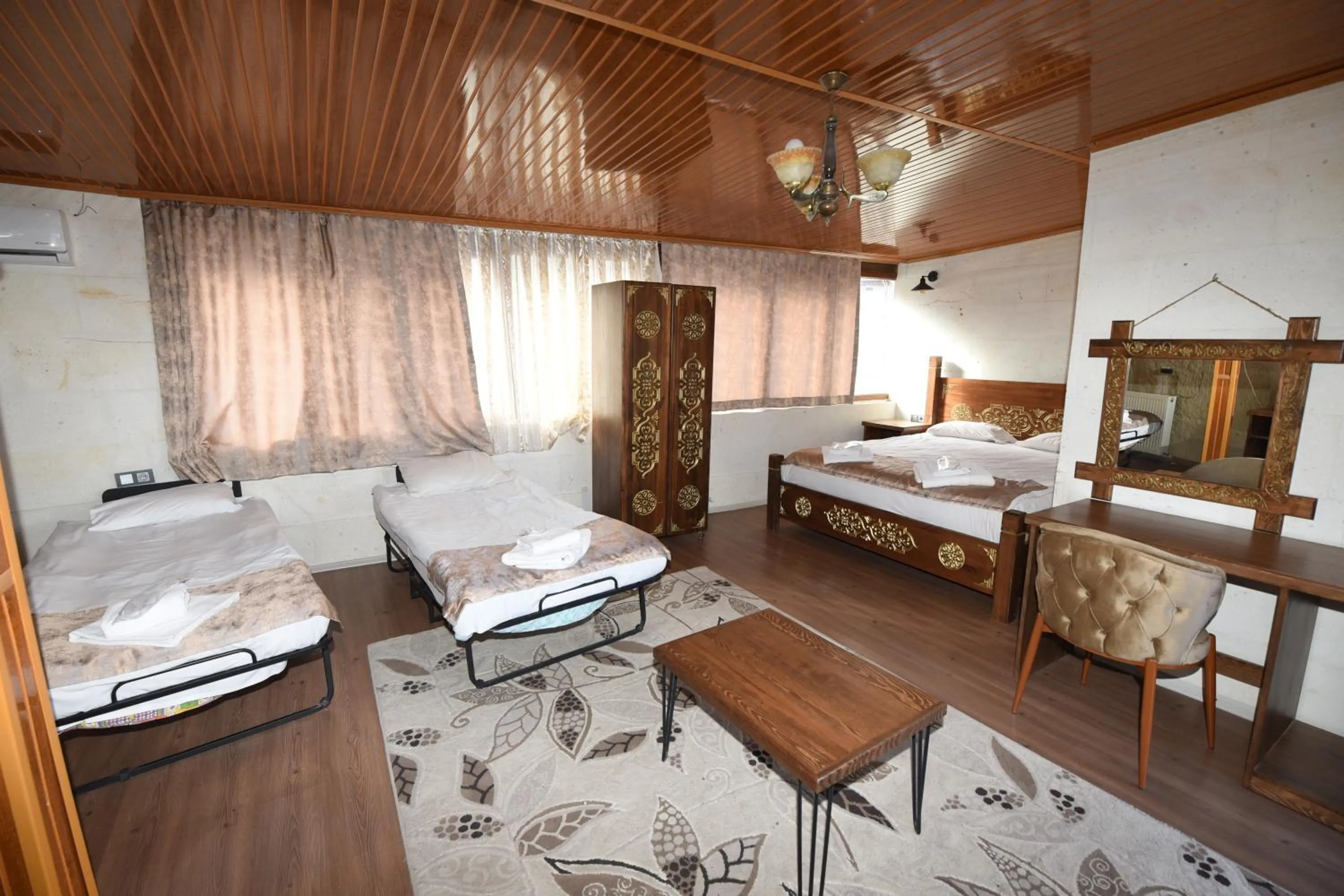 Bed in Peri Cave Hotel