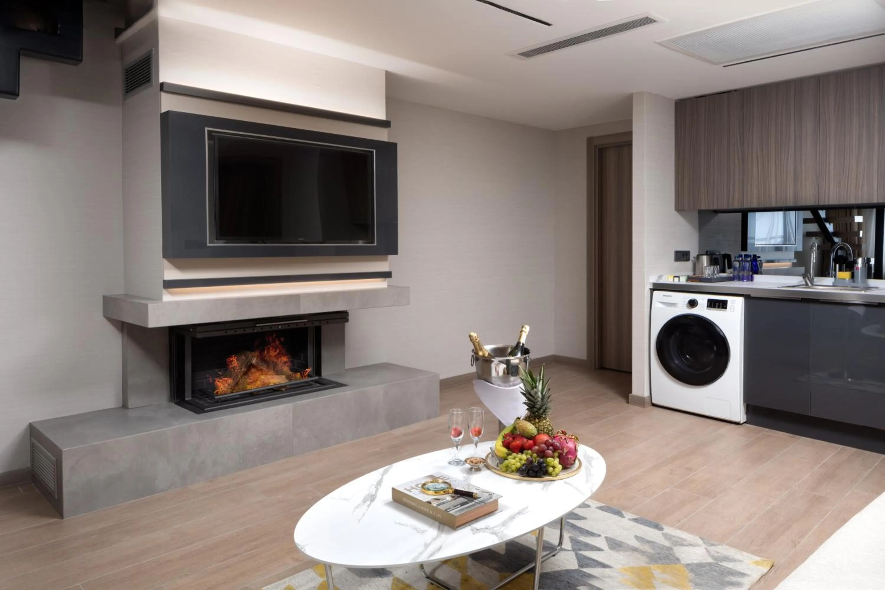 Living room in Nish Palace Beşiktaş