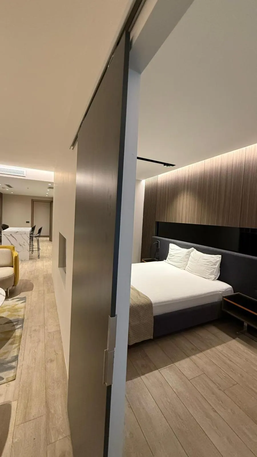 Photo of the whole room, Bed in Nish Palace Beşiktaş