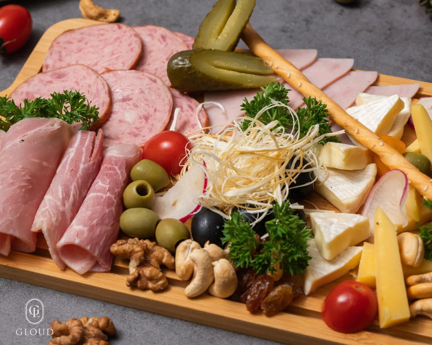 Food and drinks in Gloud Hotel