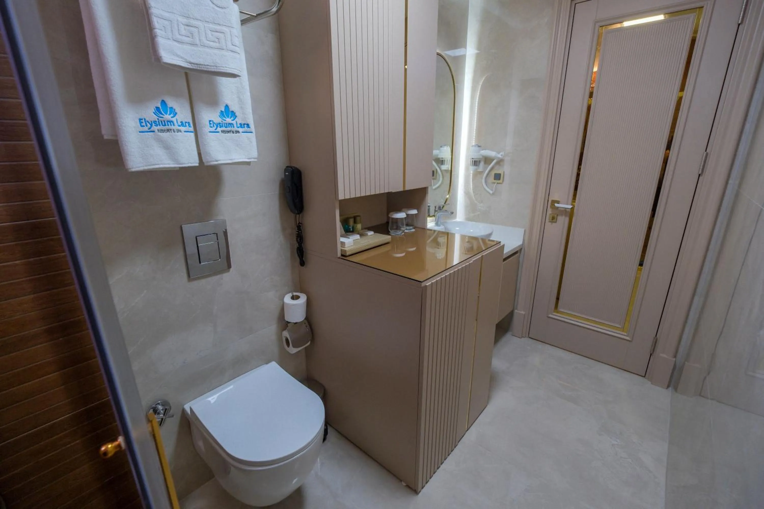 Elysium Deluxe Suites Antalya