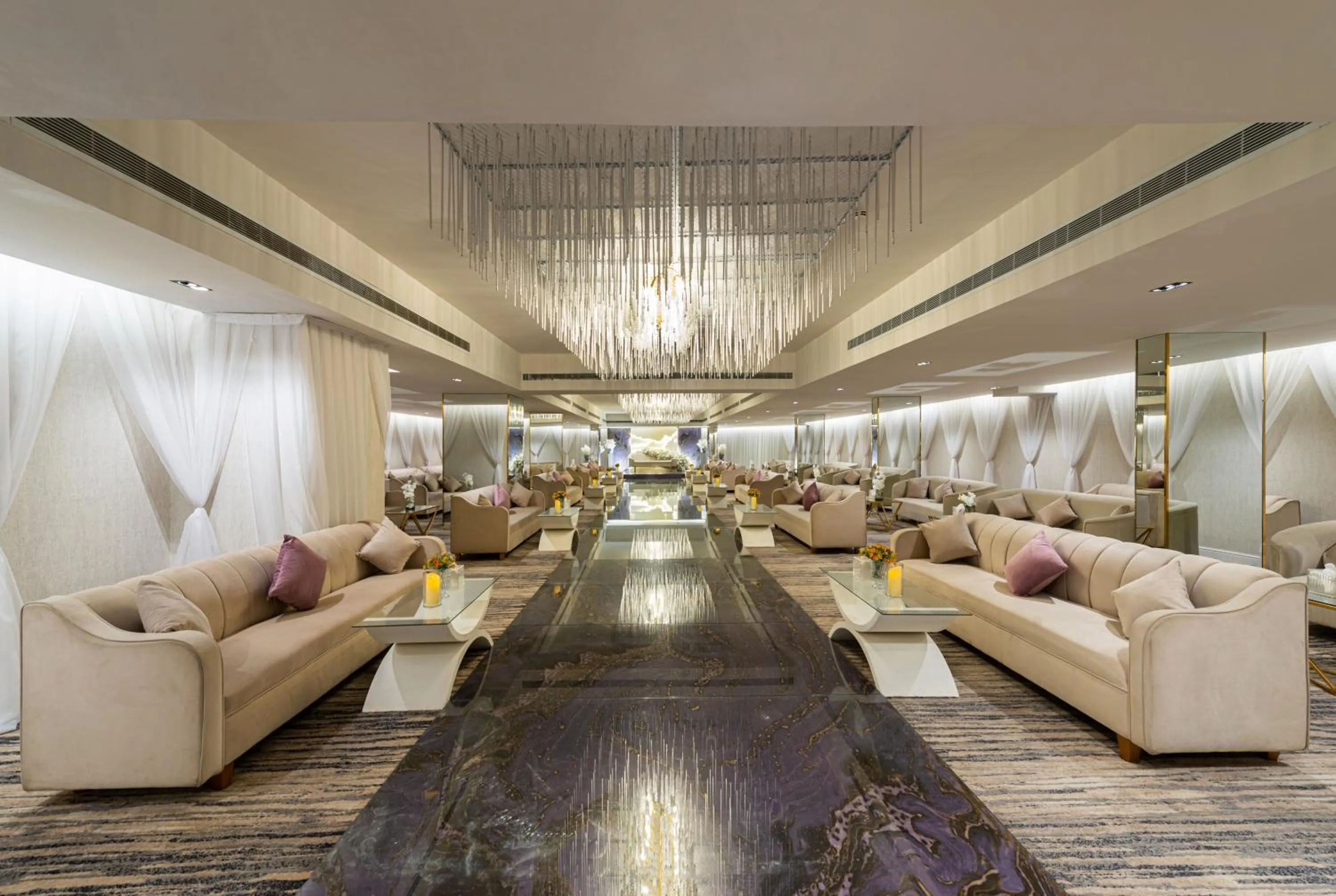 Banquet/Function facilities in HDB Financial District