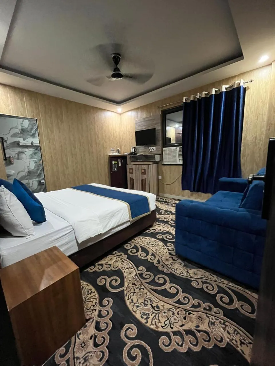 Bed in Tulsi Garden- Near Prem Mandir Vrindavan