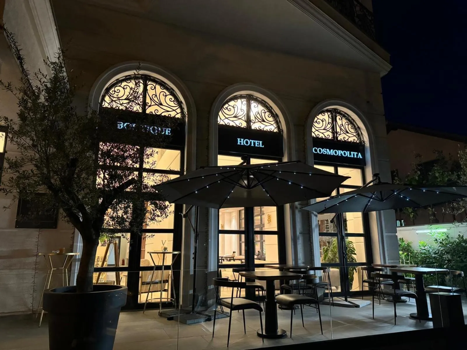 Property building in Cosmopolita Boutique Hotel