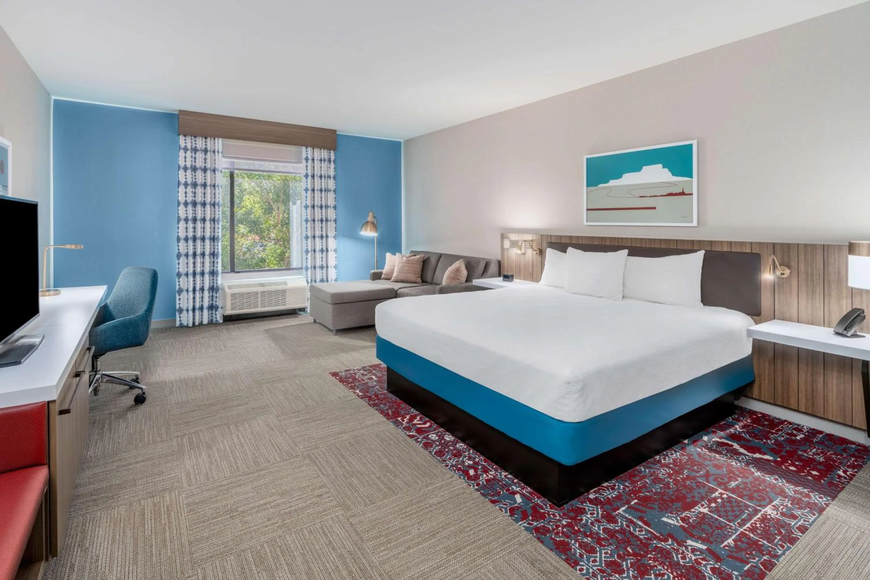 Bed in Hilton Garden Inn Trinidad Downtown