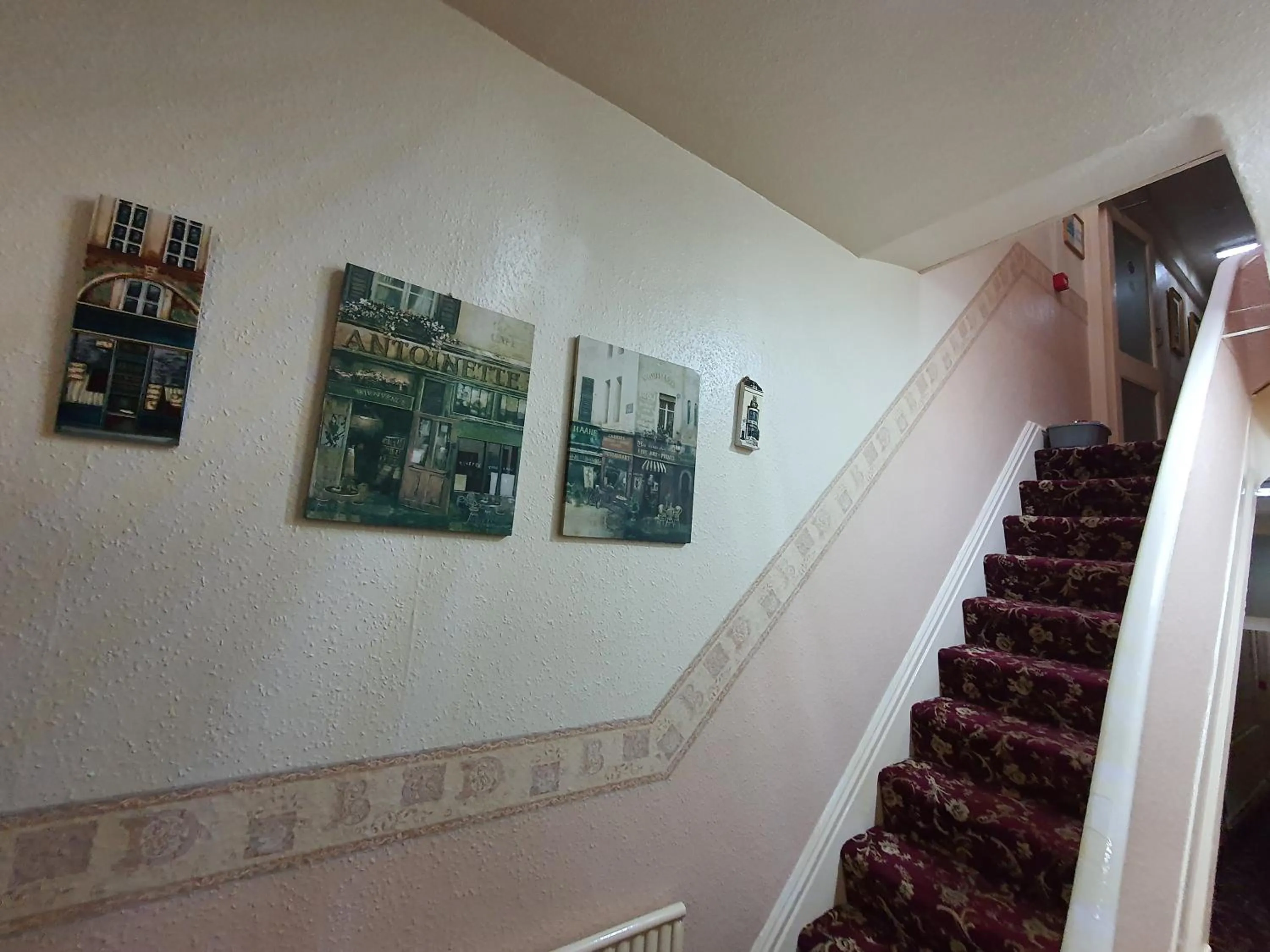 concierge in Windsor House Hotel