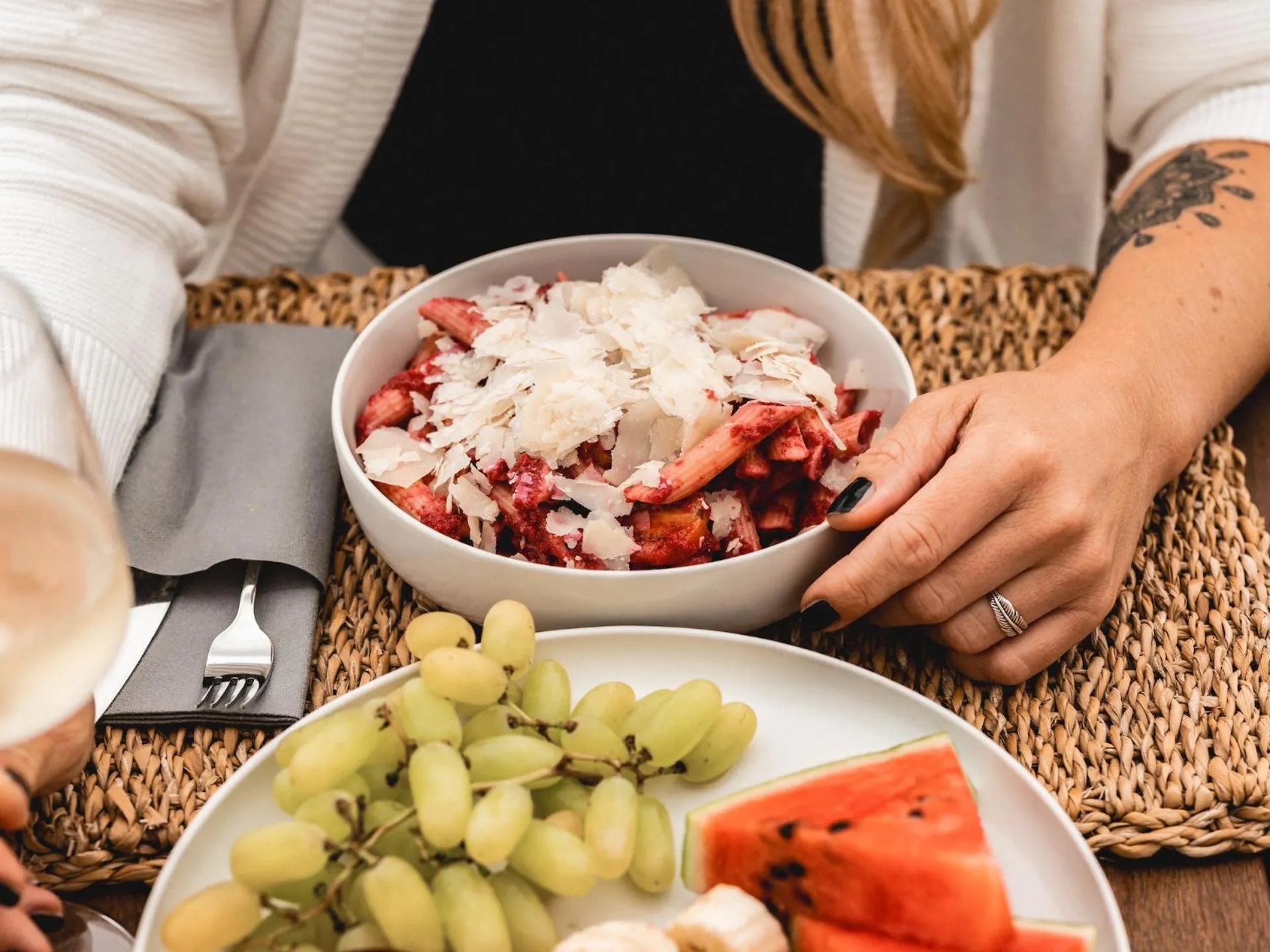 Restaurant/places to eat in Venus Sunrise Suites & Villas