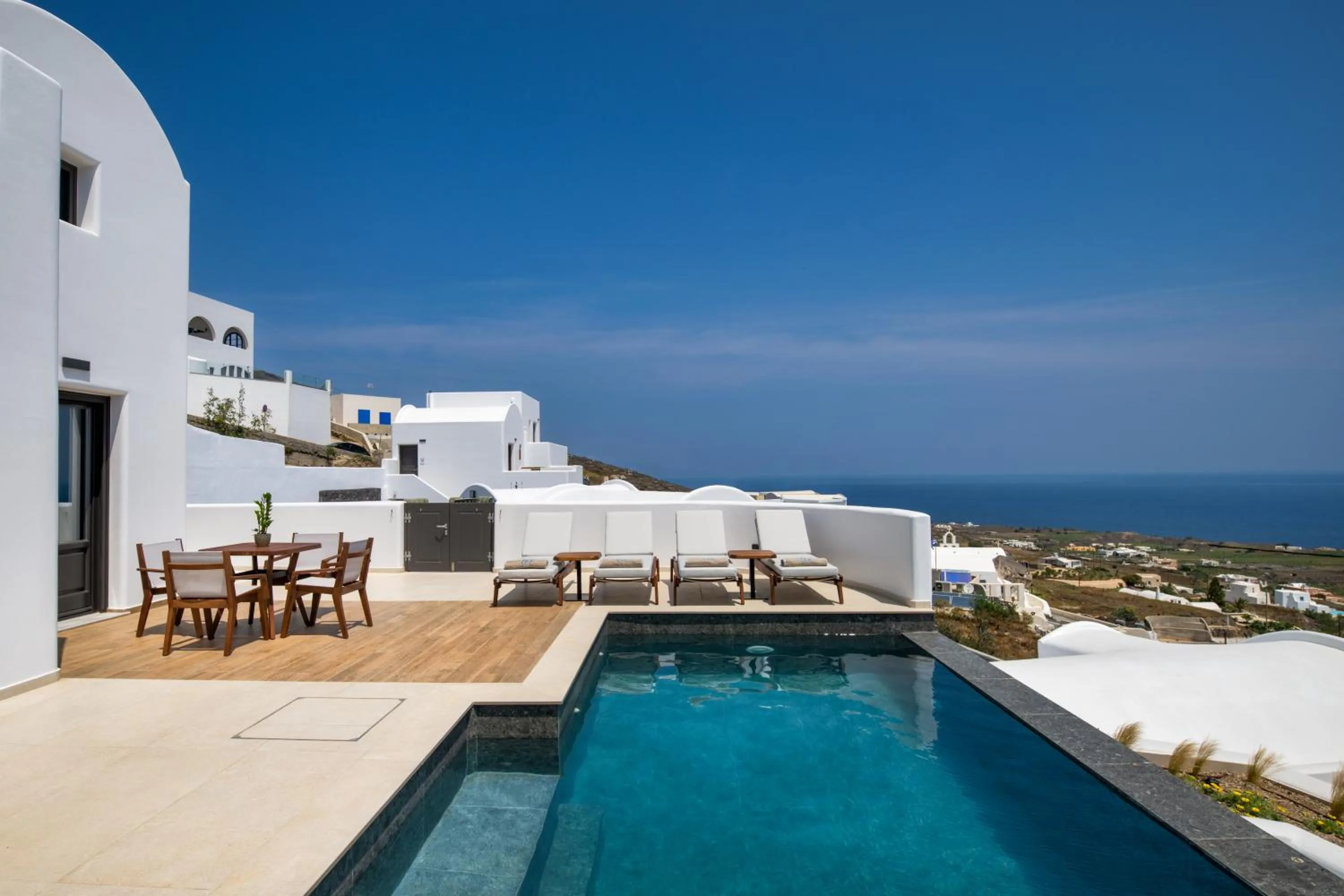 Swimming pool in Venus Sunrise Suites & Villas