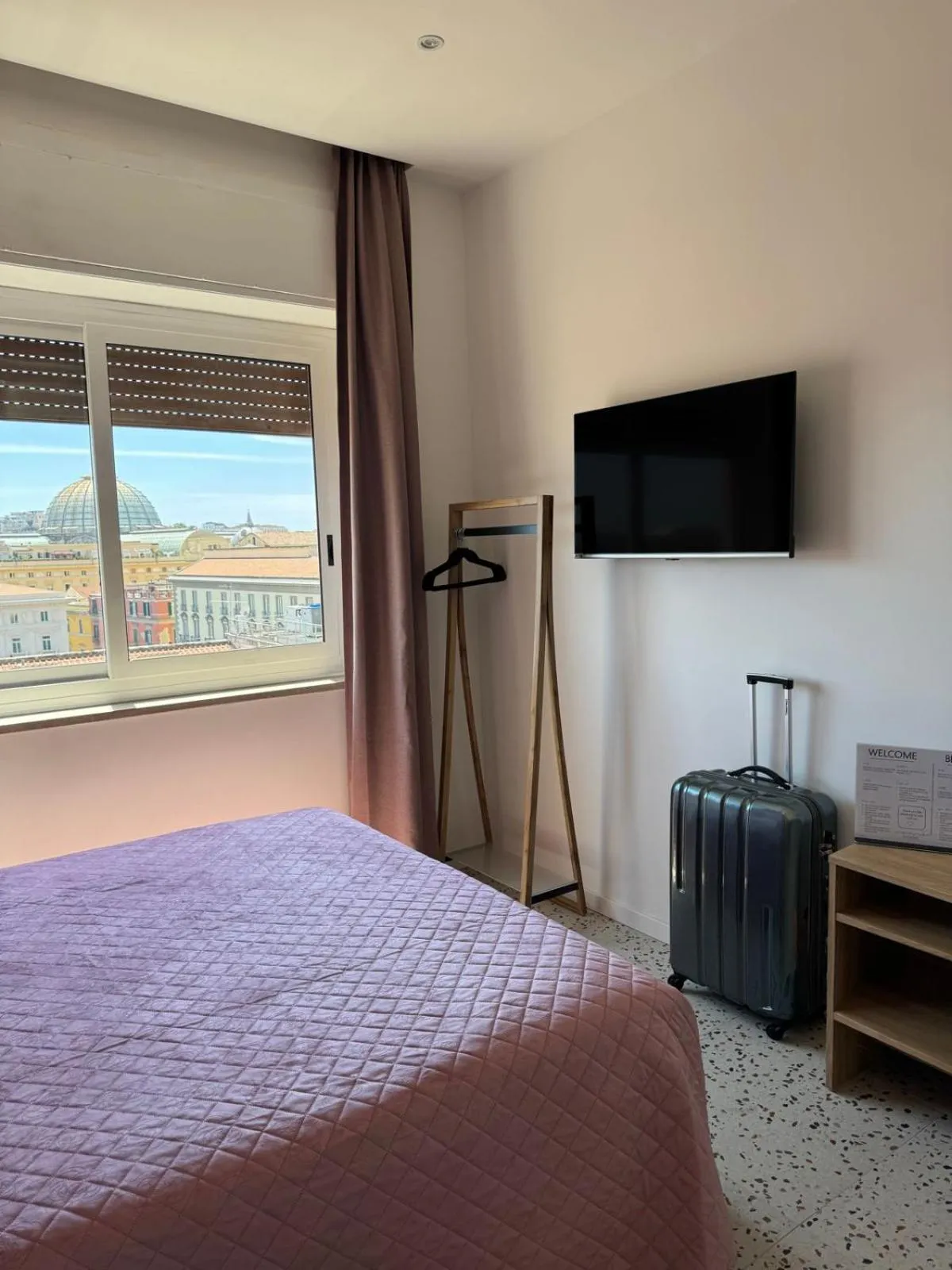 Photo of the whole room, Bed in ART FLAT MUNICIPIO