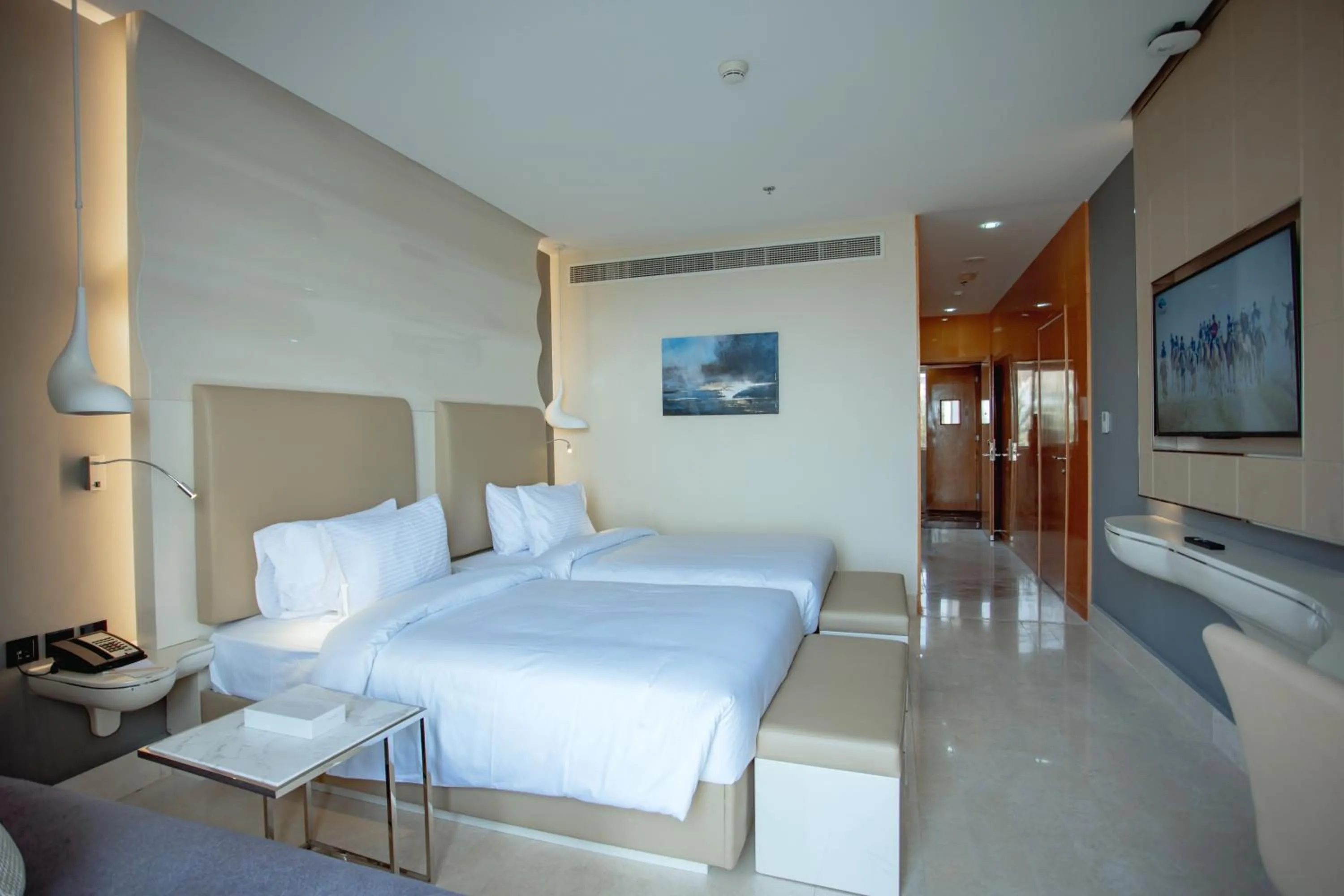 Bed in Alberni Jabal Hafeet Hotel Al Ain