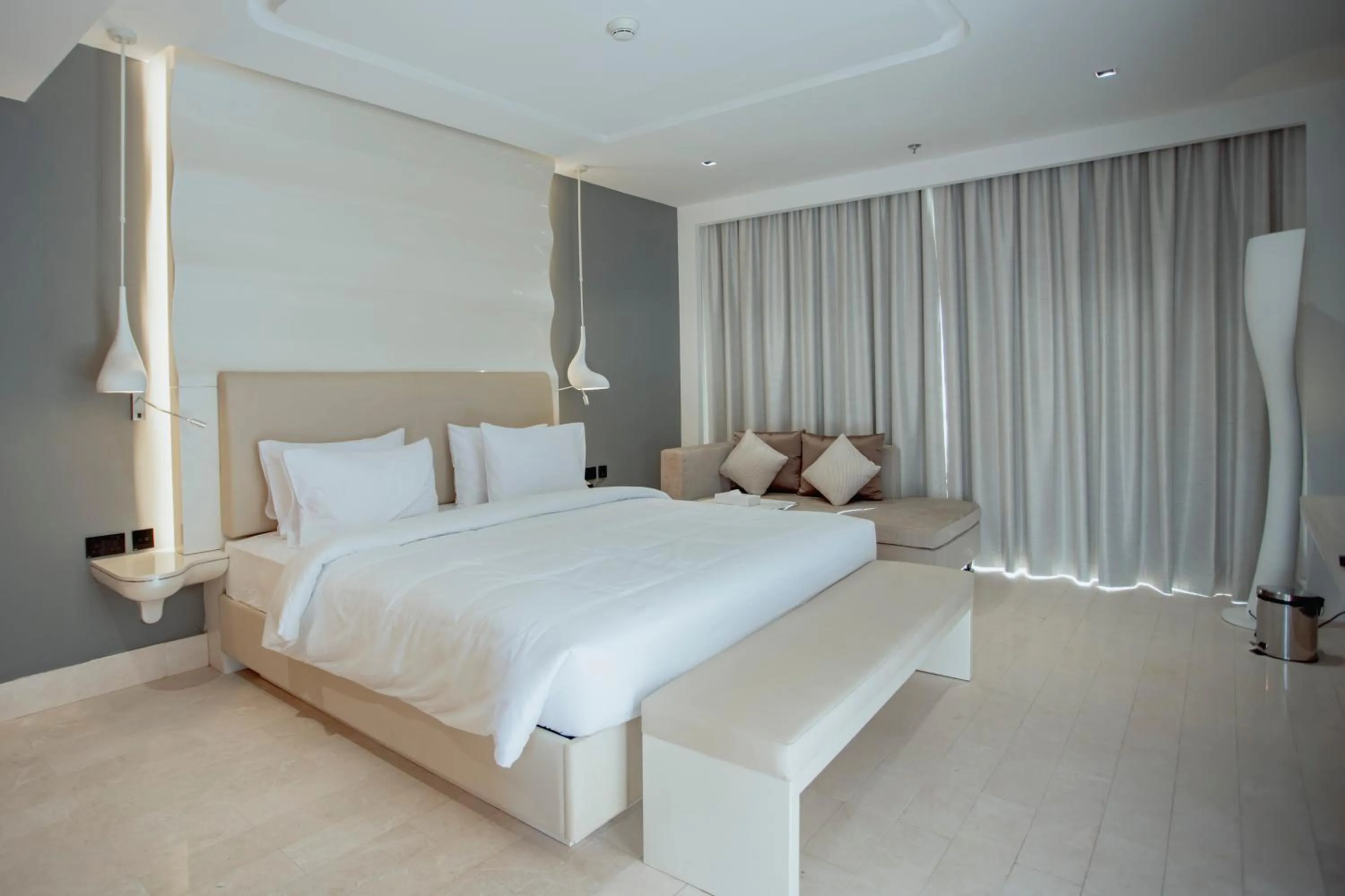 Bed in Alberni Jabal Hafeet Hotel Al Ain