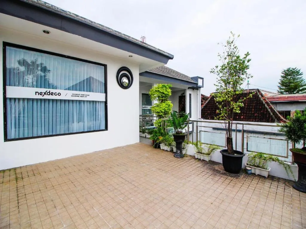 Nexdeco House Homestay Syariah Solo