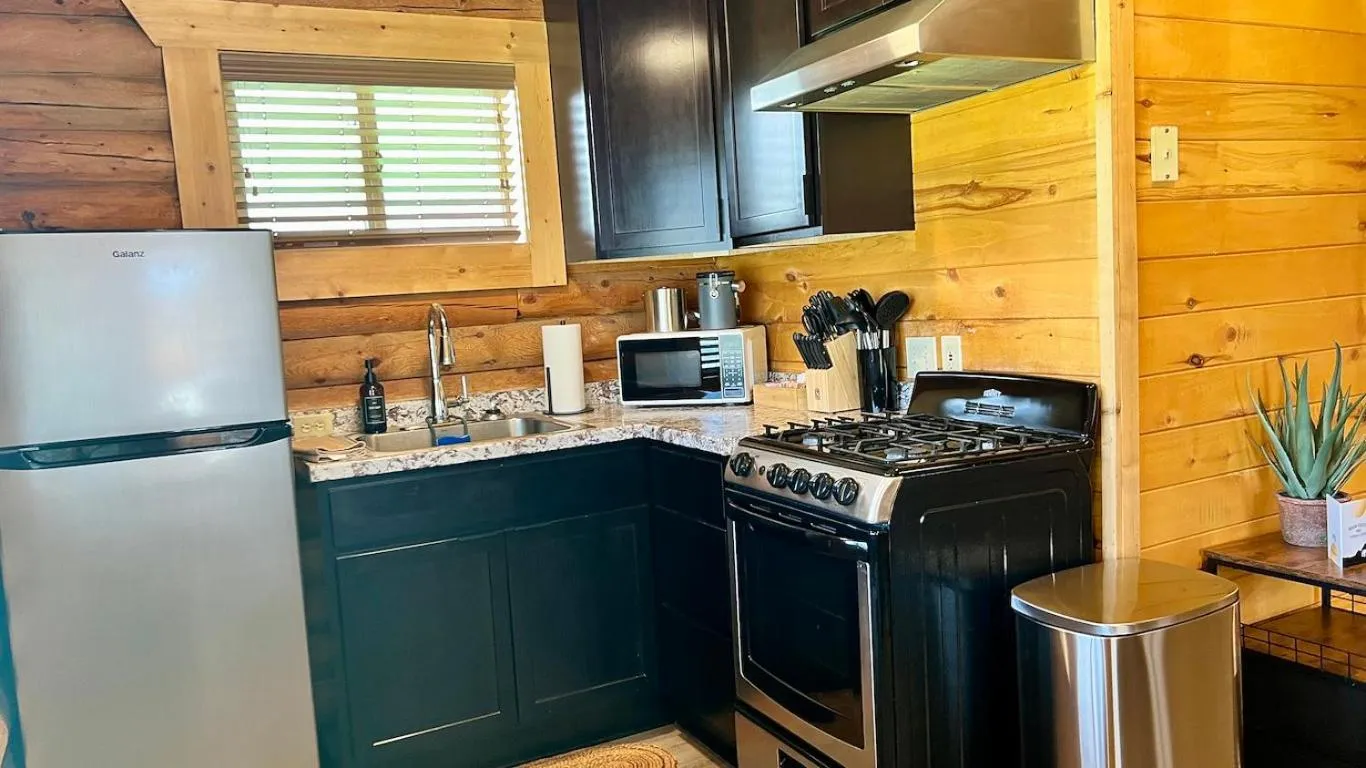 High Creek Lodge and Cabins