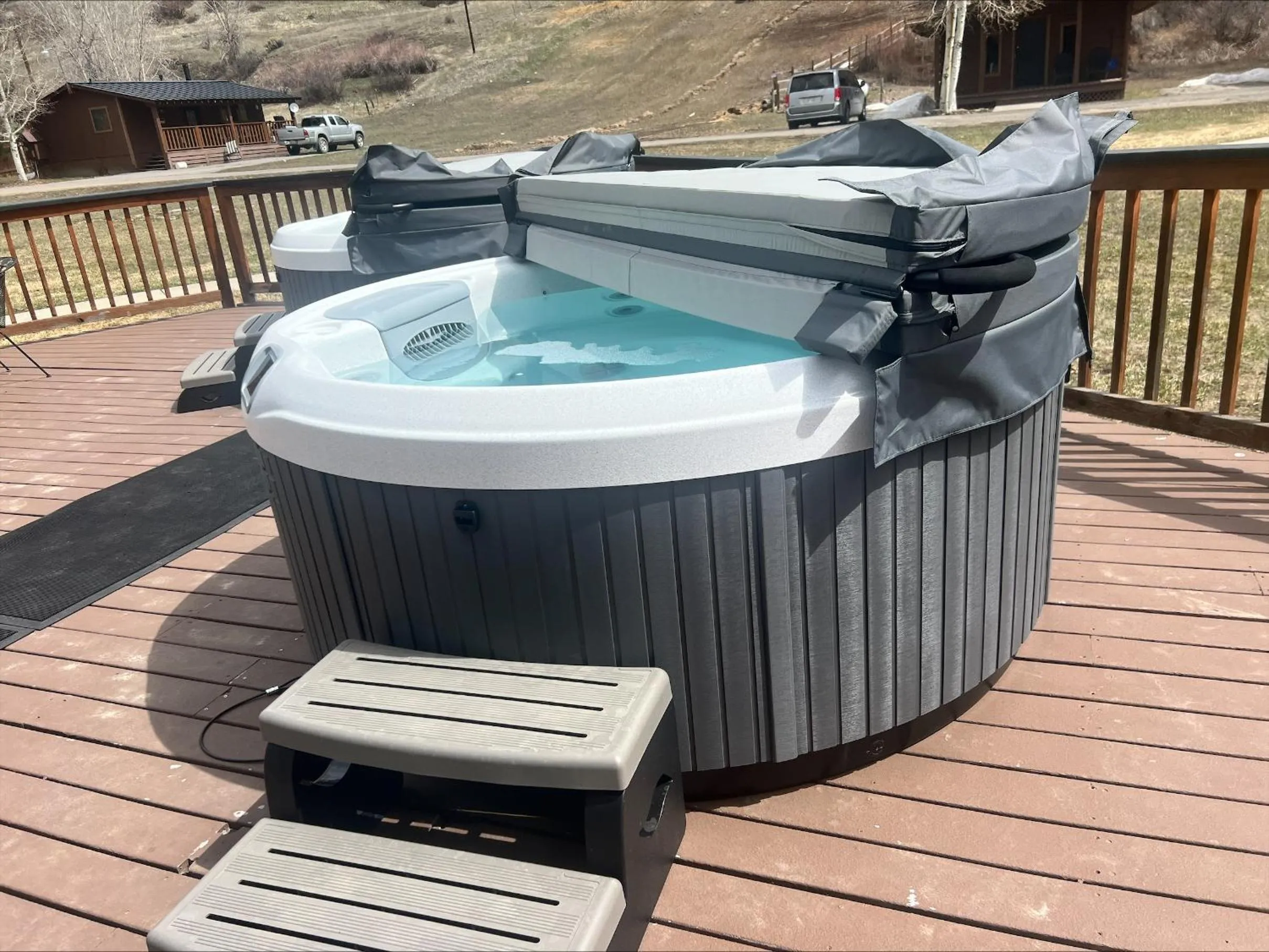 Hot Tub in High Creek Lodge and Cabins