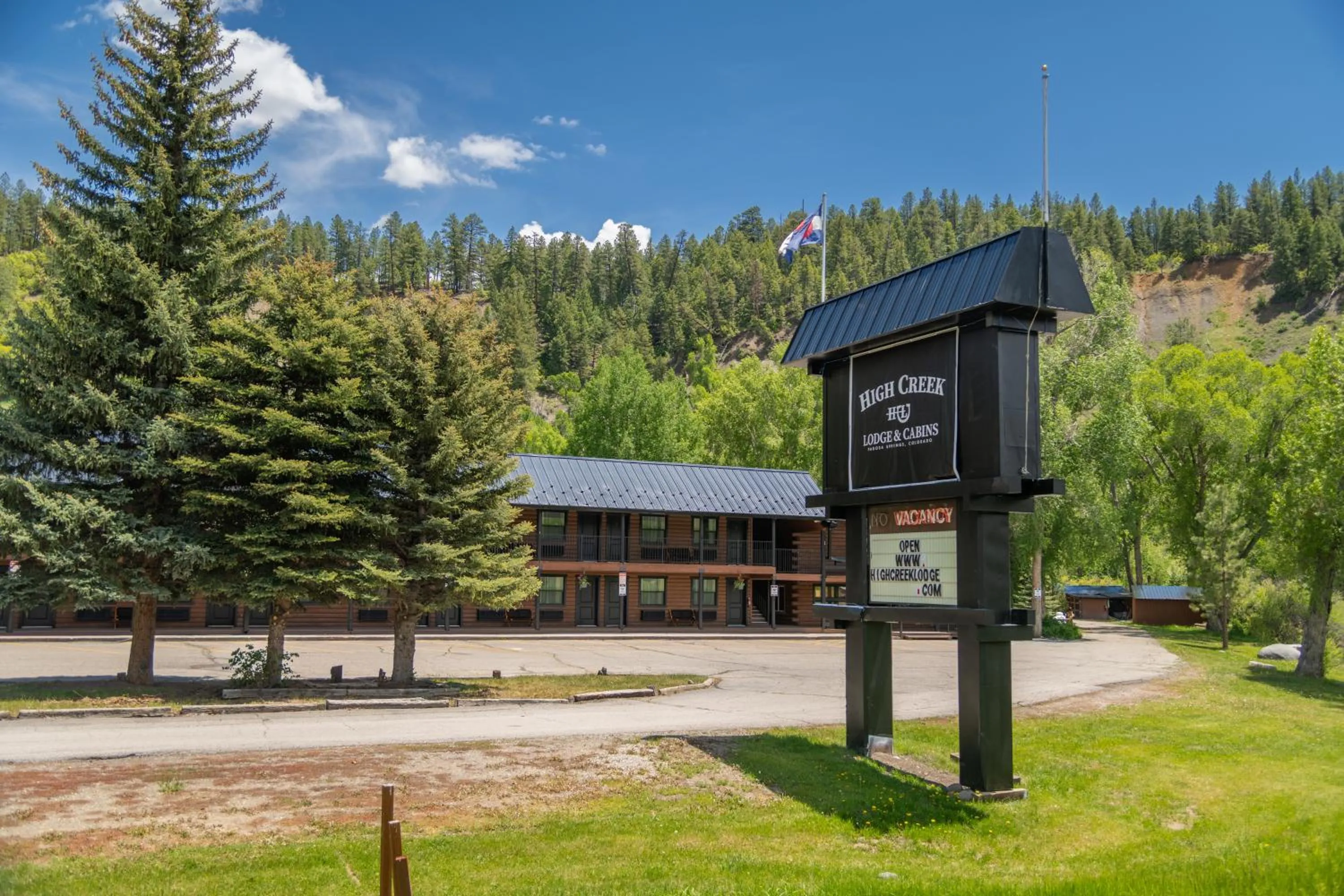 Property logo or sign in High Creek Lodge and Cabins