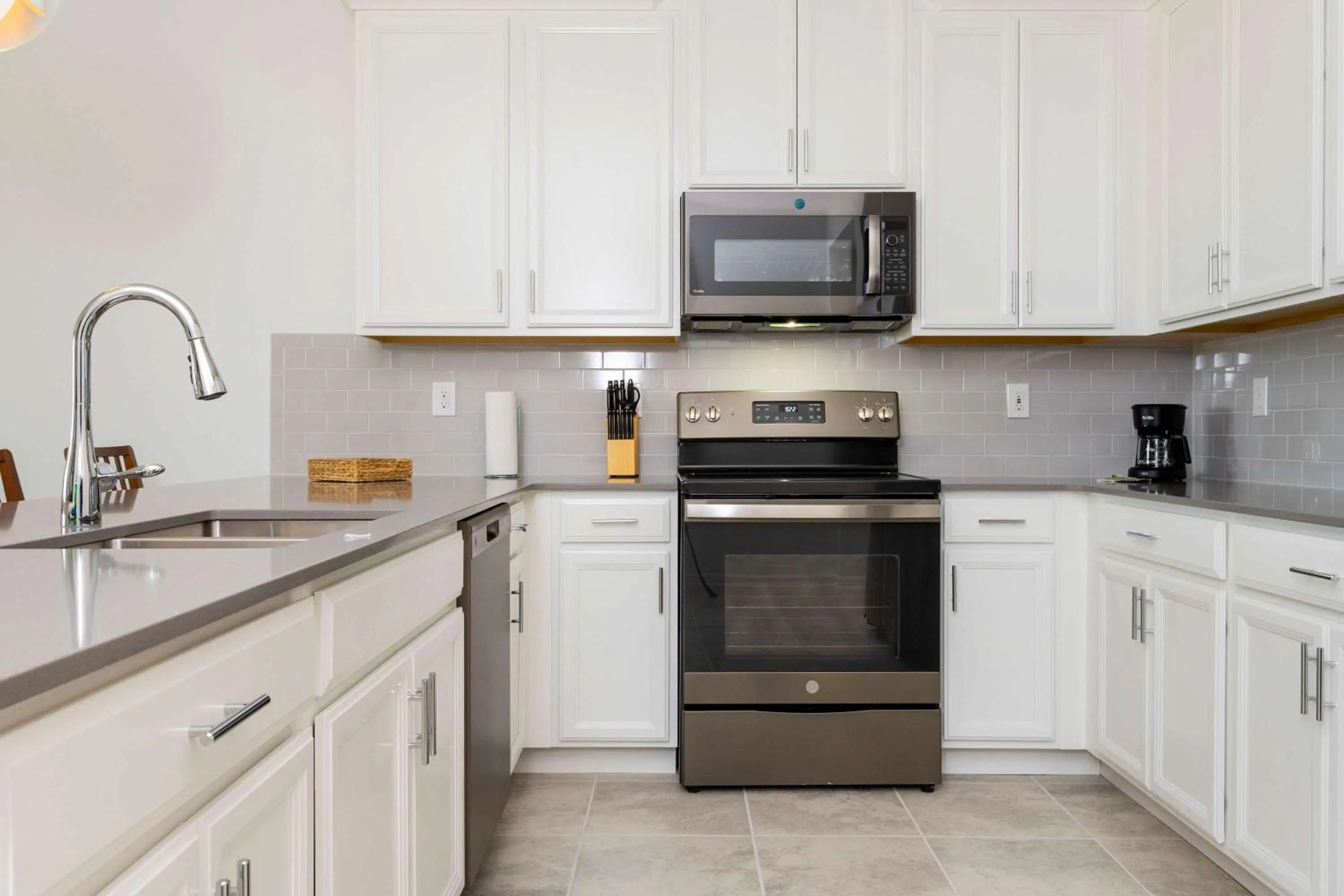 Family Friendly 3Bd Close to Disney @Champions Gate 991