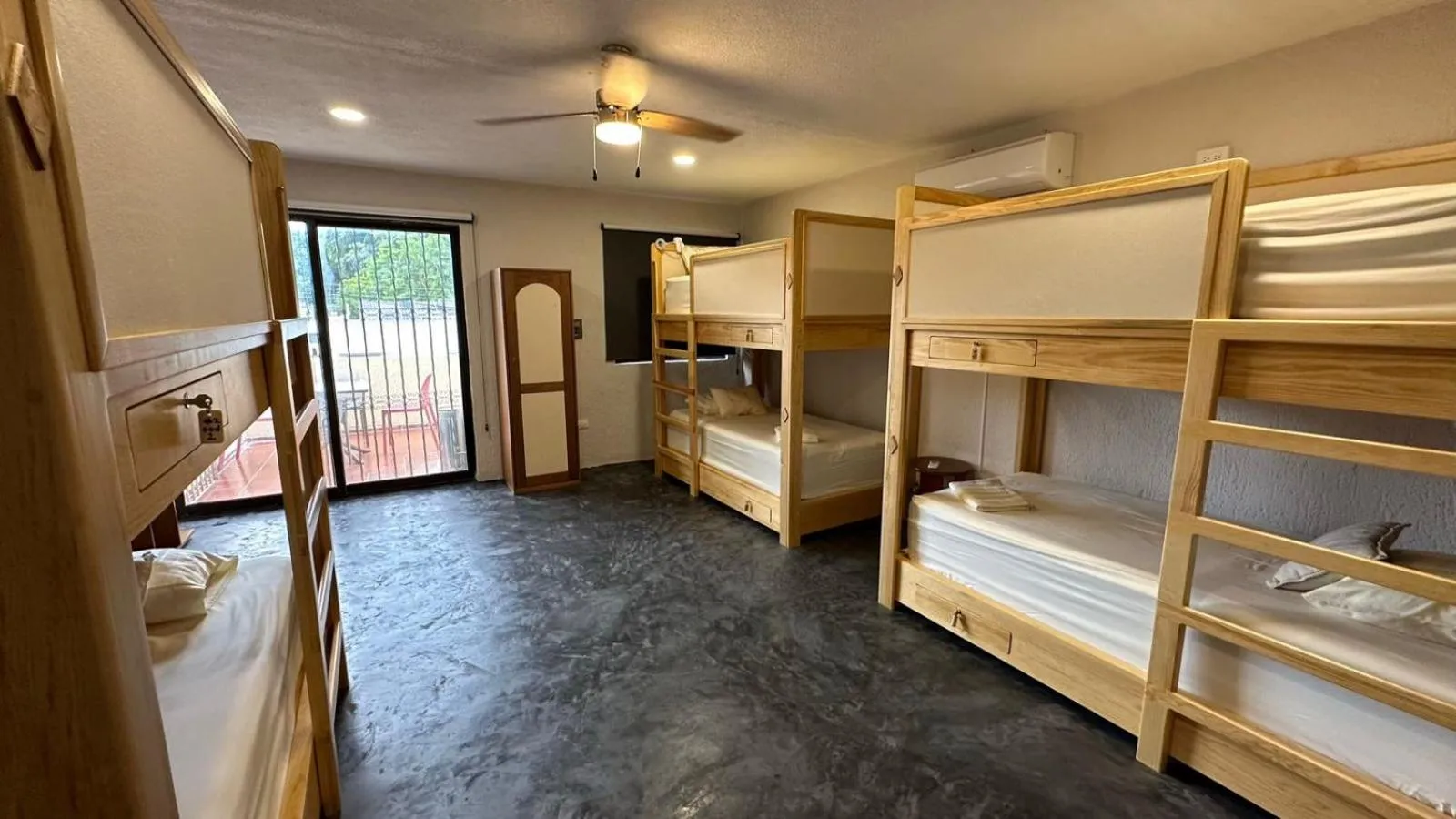 Bed in Casa Encuentro De Joaquín Garcia