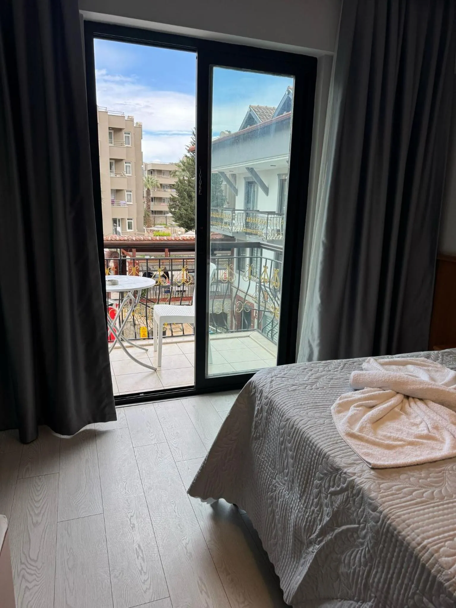 Bedroom, Bed in Orange Garden Aparts & Hotel THE NORDIC