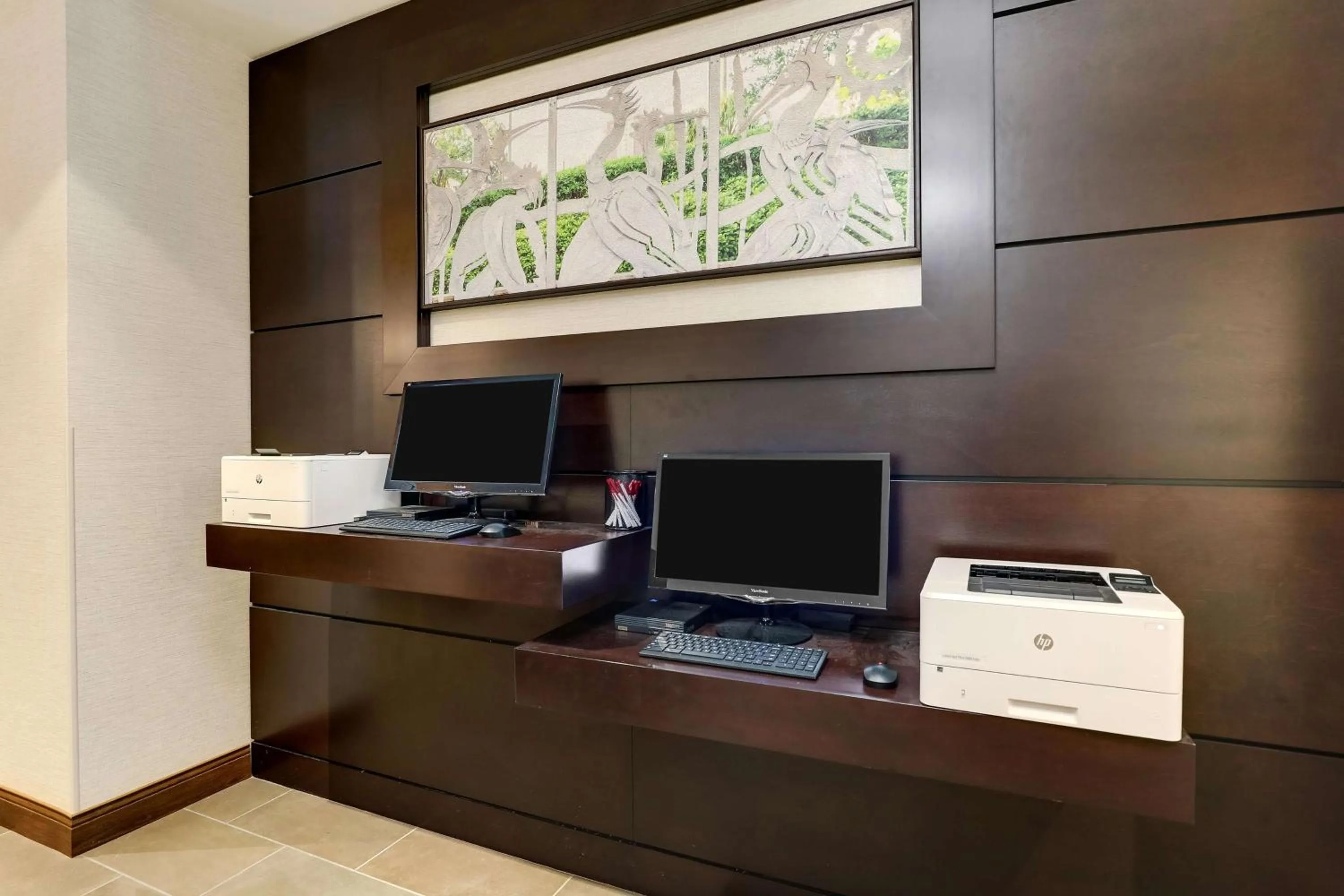 Business facilities in Drury Plaza Hotel Tallahassee