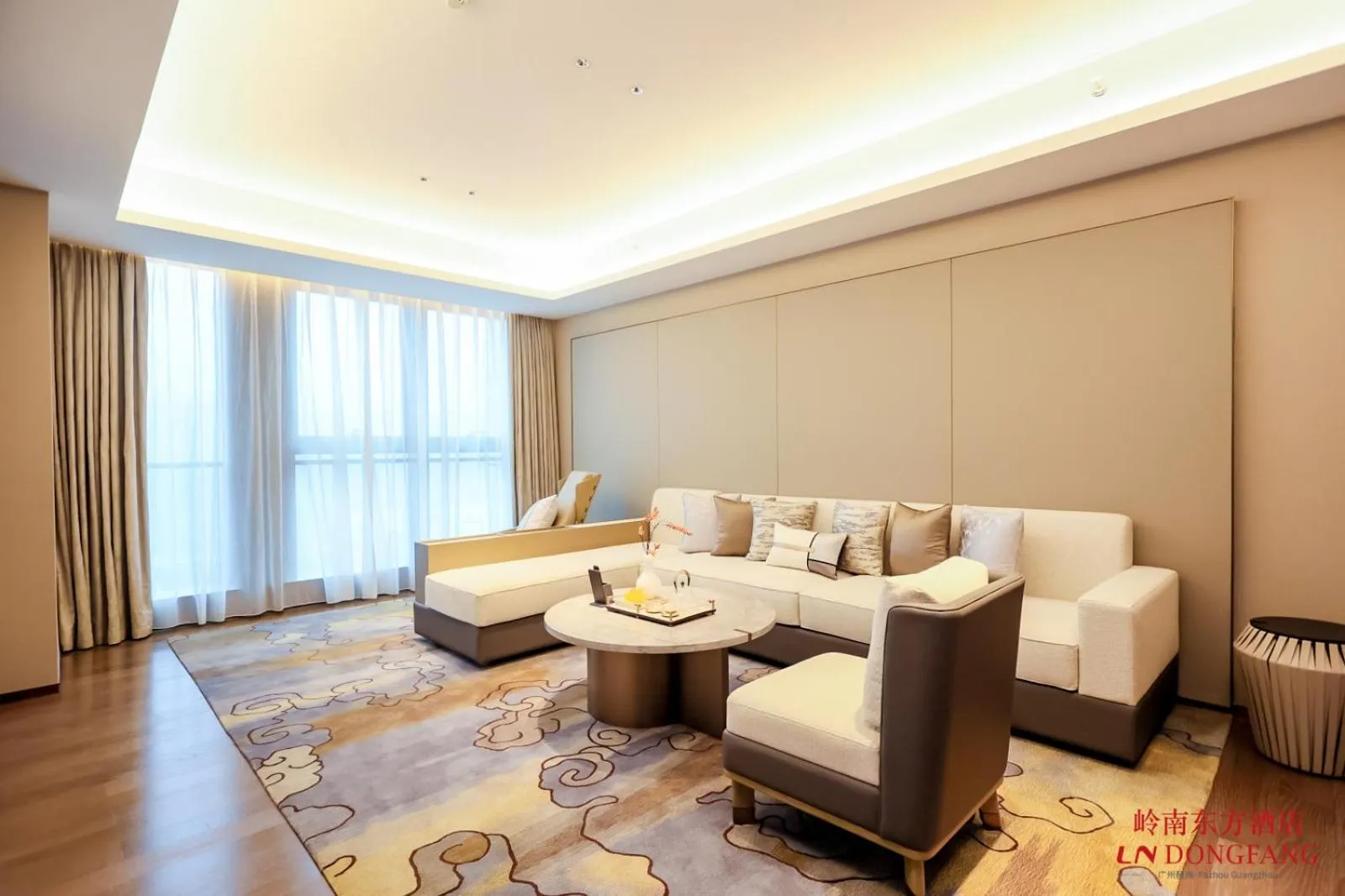 Photo of the whole room in Guangzhou Pazhou LN DongFang Hotel