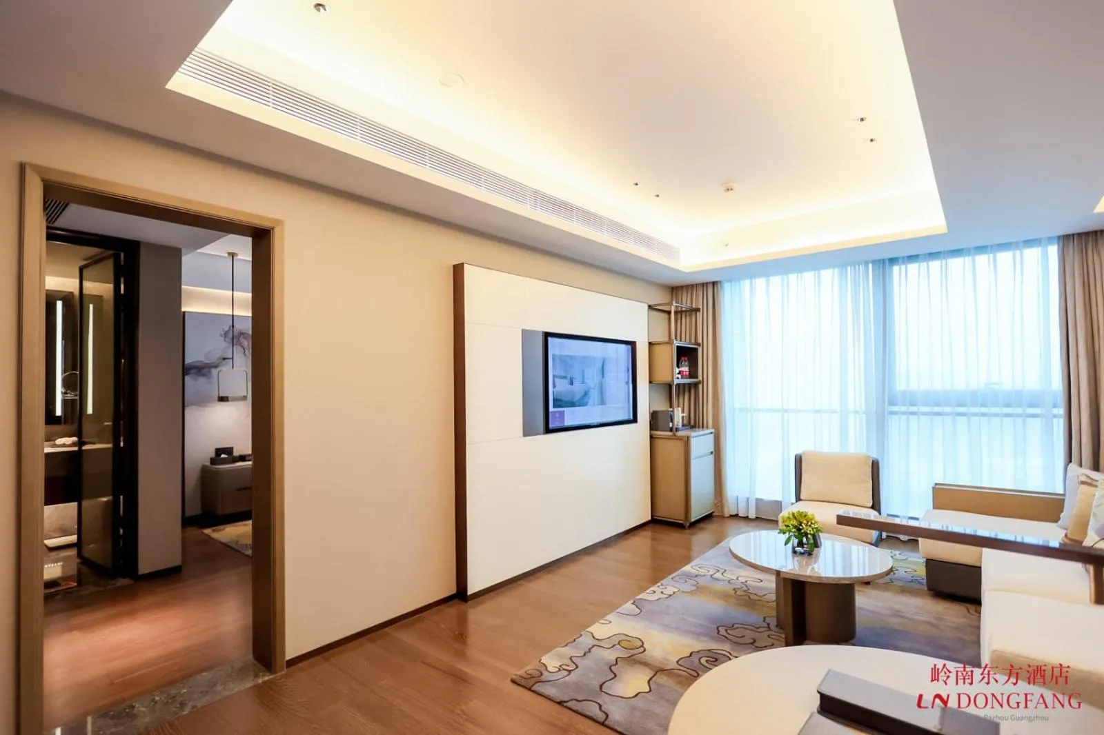 Photo of the whole room in Guangzhou Pazhou LN DongFang Hotel