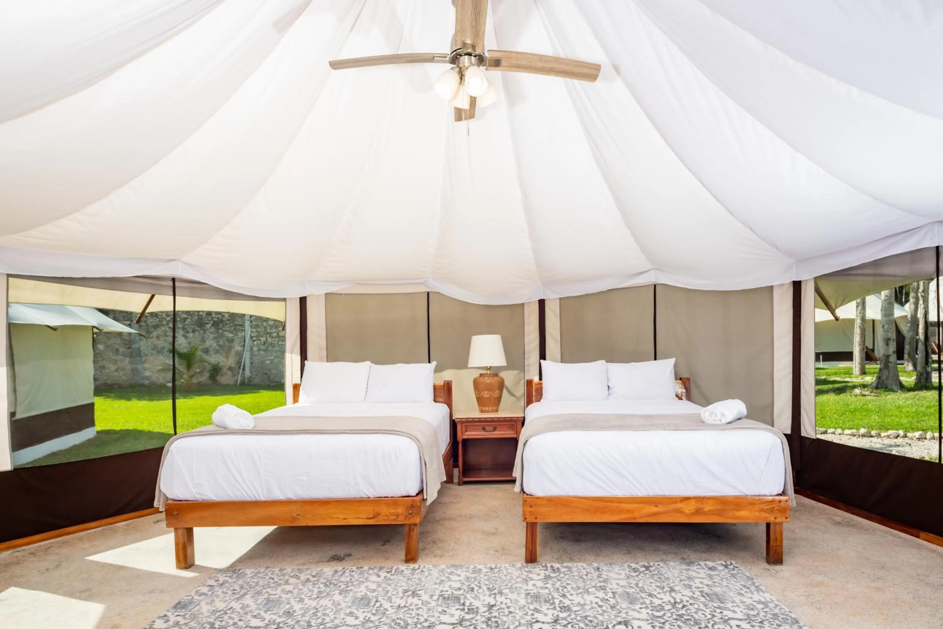 fireplace, Bed in Xakluum Eco Glampings