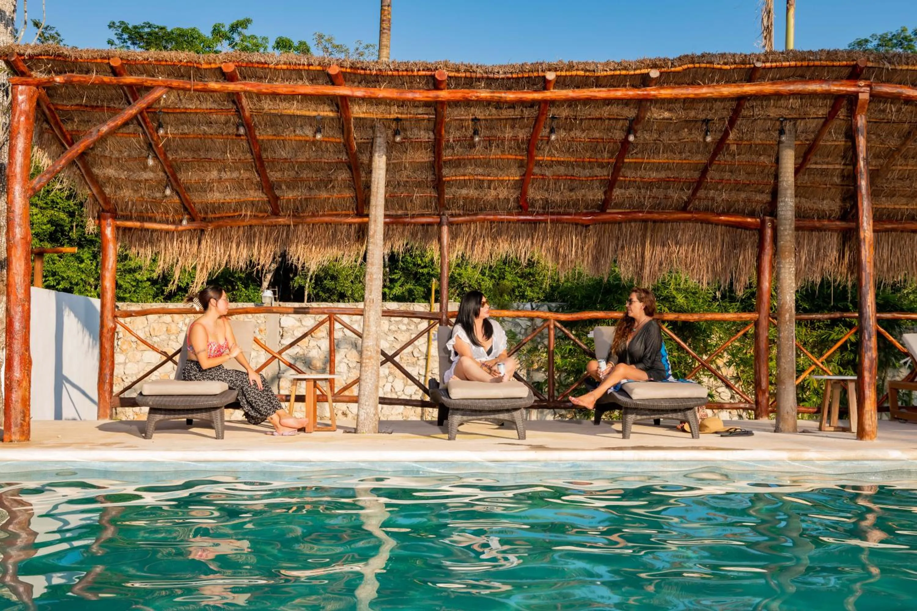 Restaurant/places to eat in Xakluum Eco Glampings