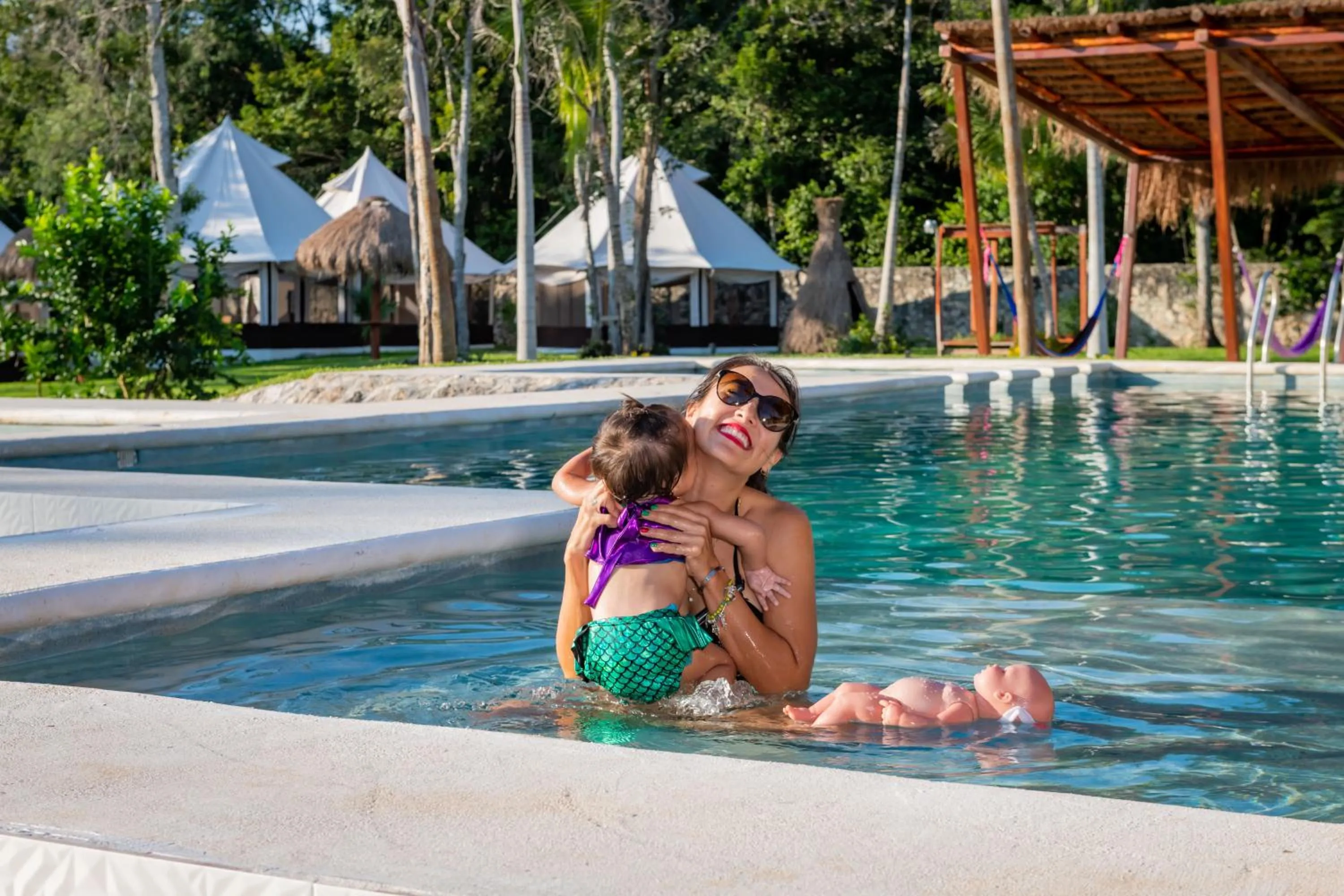 Swimming pool in Xakluum Eco Glampings