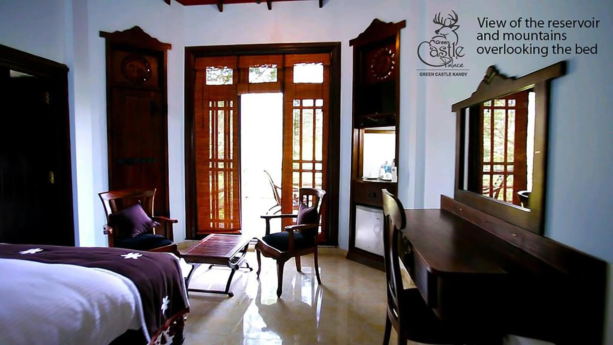 Bed in castle palace kandy